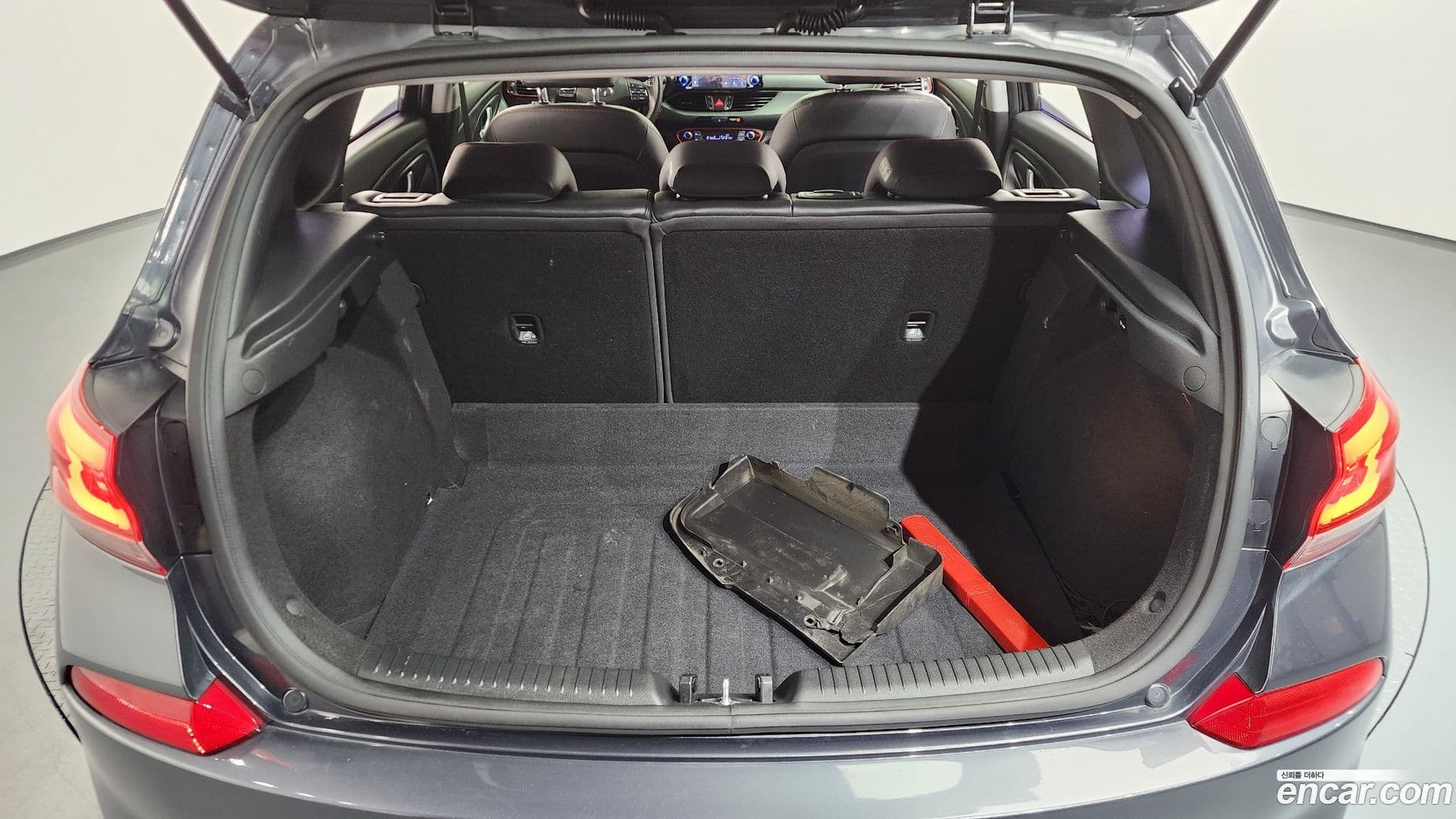 Main__Slider__Photo:i30 Hyundai 2017.8-19