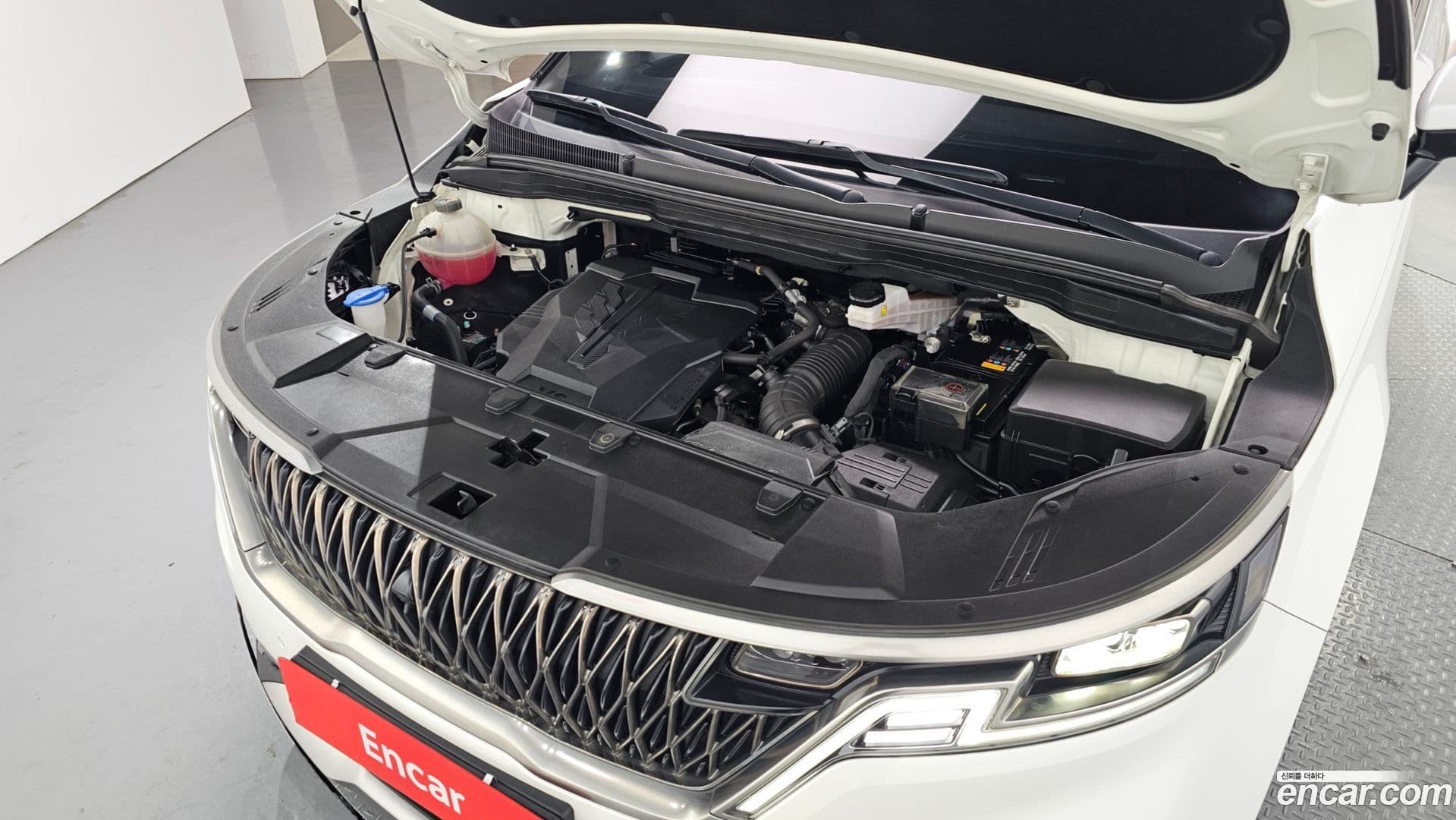 Main__Slider__Photo:Canival Kia 2022.9-5