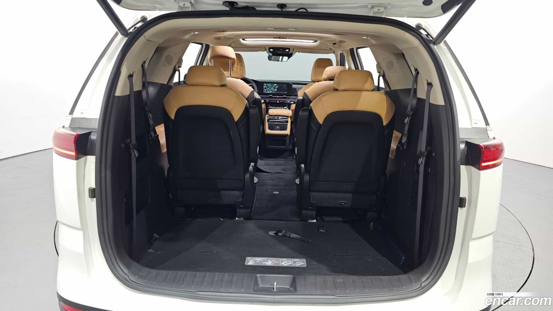 Canival Kia 2022.9-OPTION-024