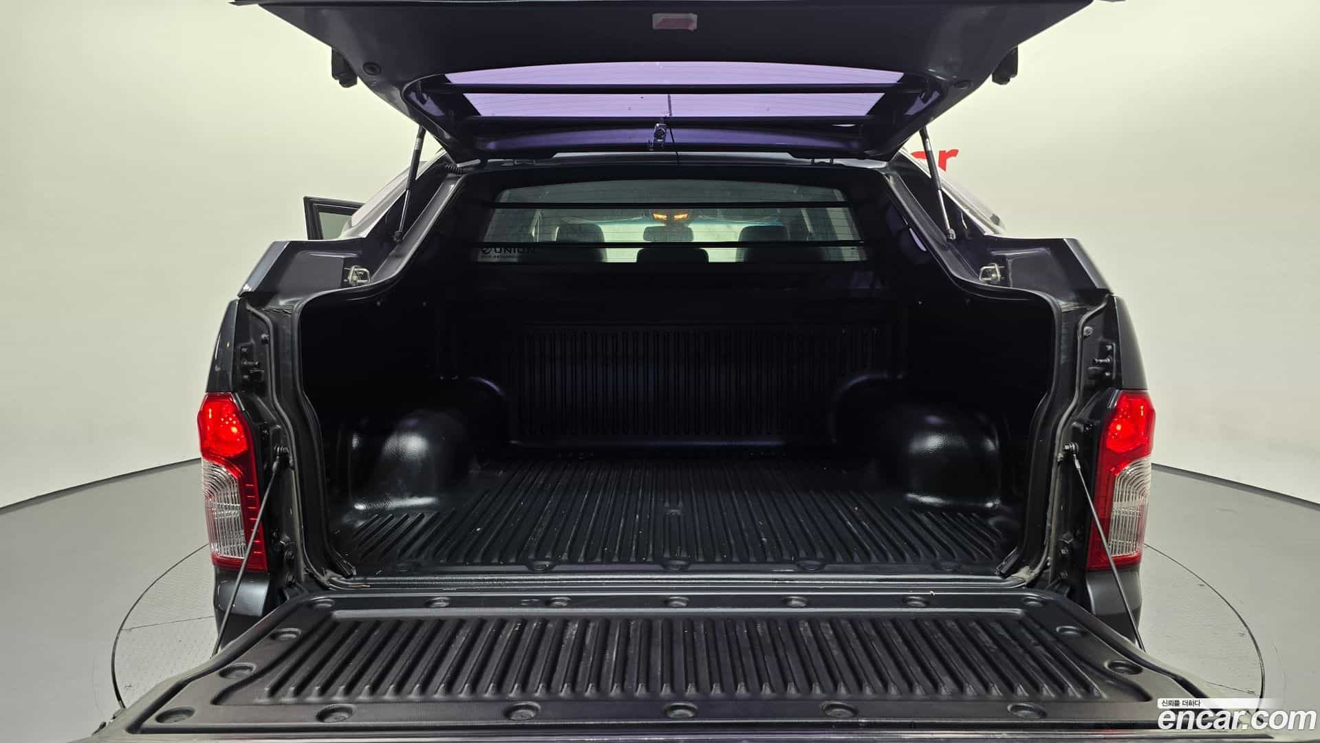 KORANDO KG_Mobility_Ssangyong 2014.4-OPTION-024