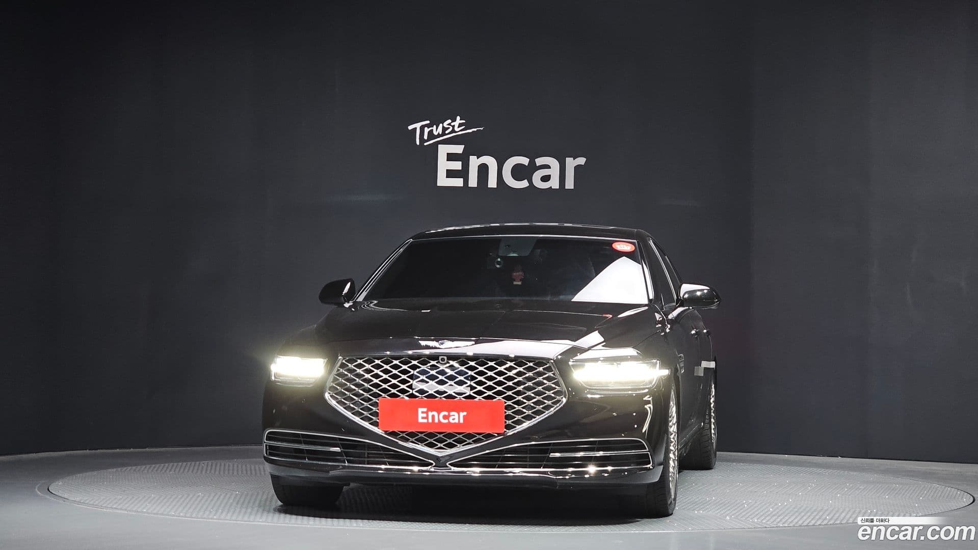 Main__Slider__Photo:G90 Genesis 2019.3-2