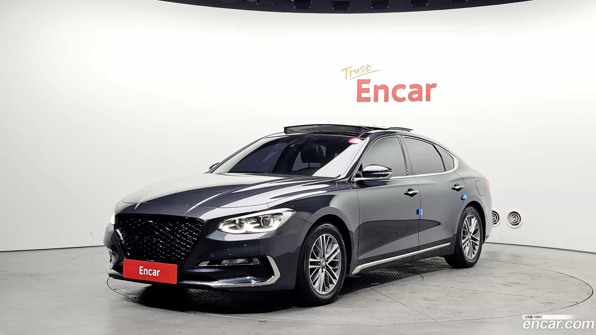 Grandeur Hyundai 2017.10-OUTER-001