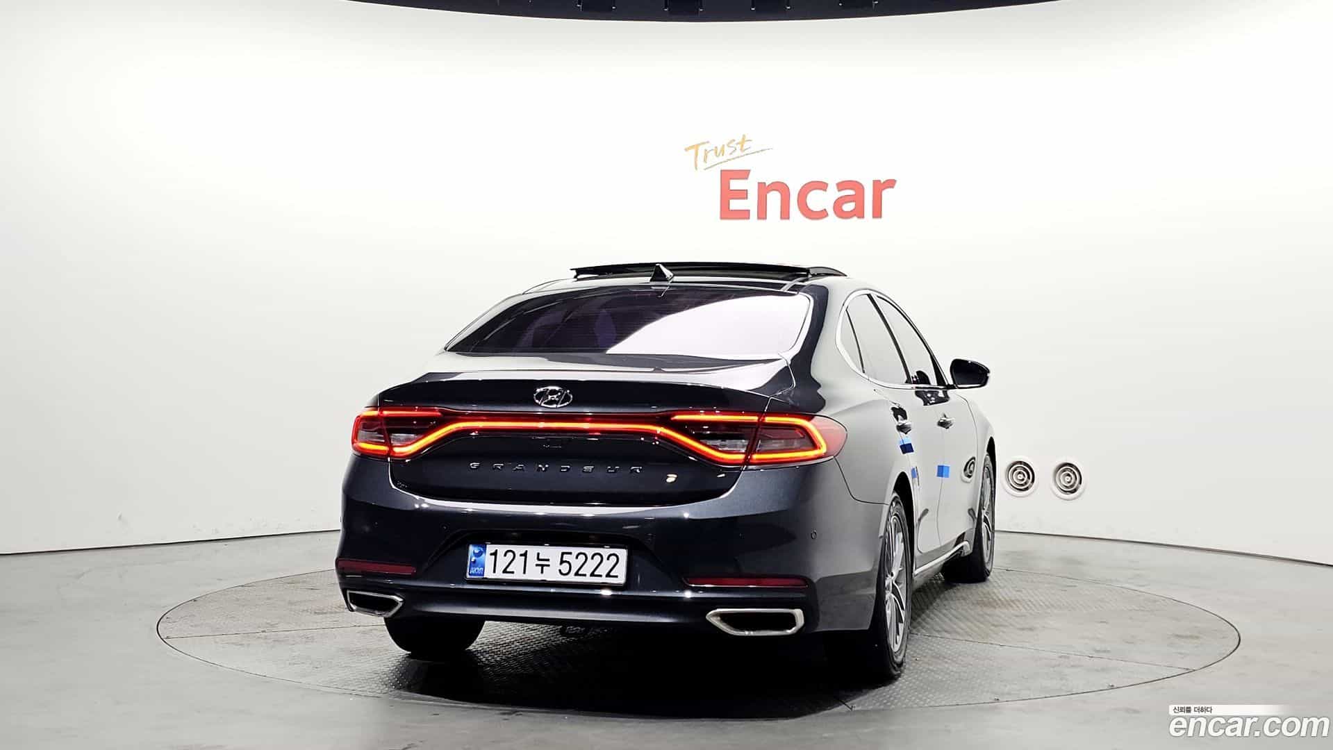 Grandeur Hyundai 2017.10-OUTER-004