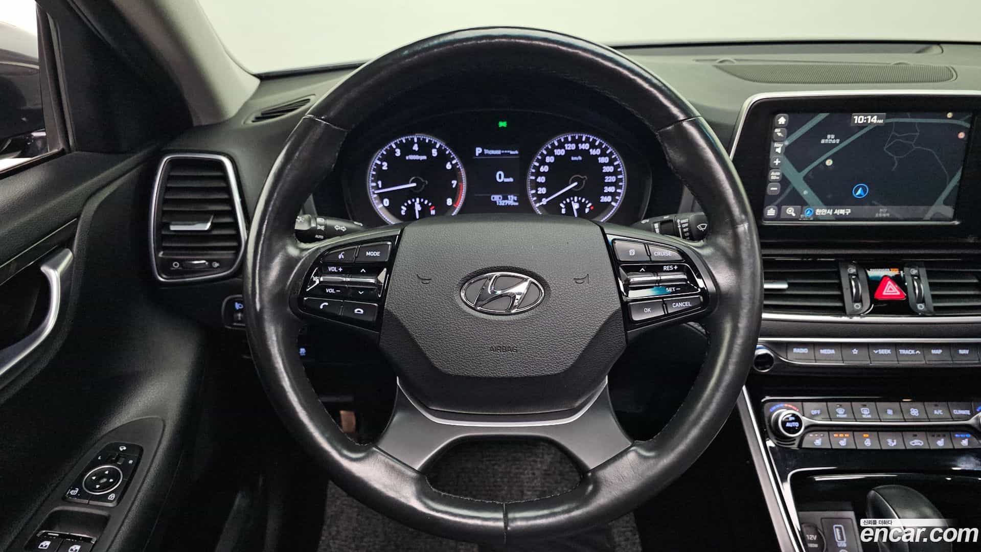 Grandeur Hyundai 2017.10-OPTION-019