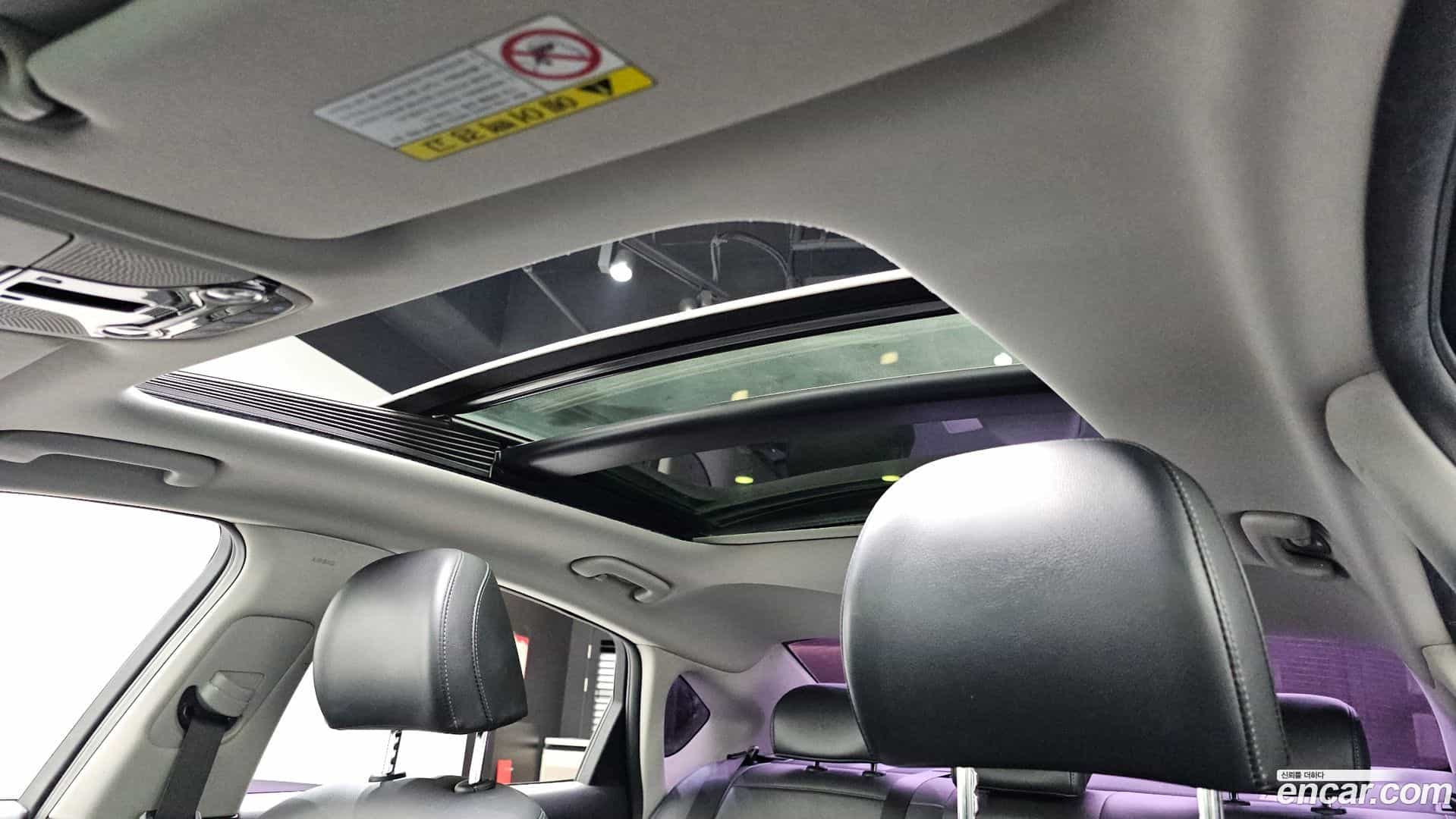 Grandeur Hyundai 2017.10-OPTION-023