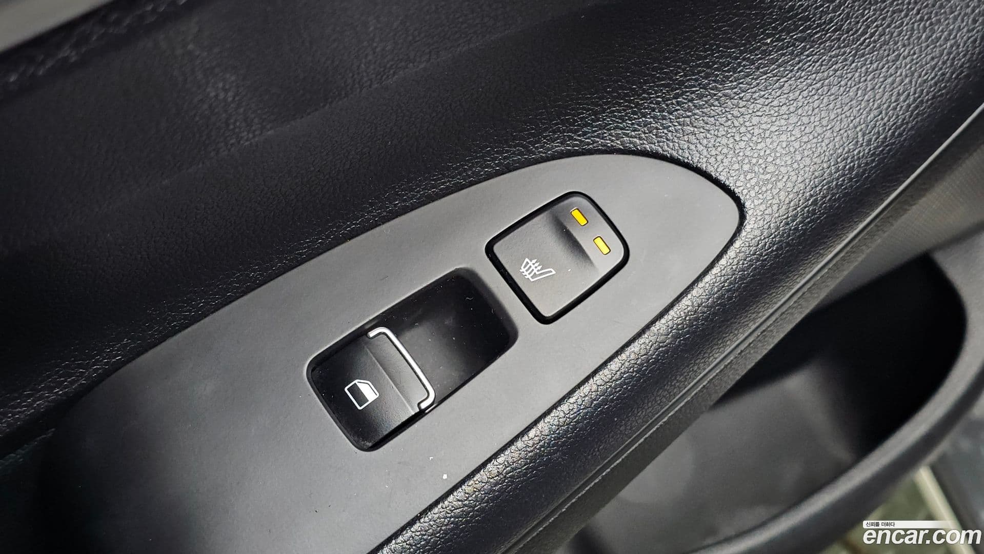 Main__Slider__Photo:Grandeur Hyundai 2017.10-19