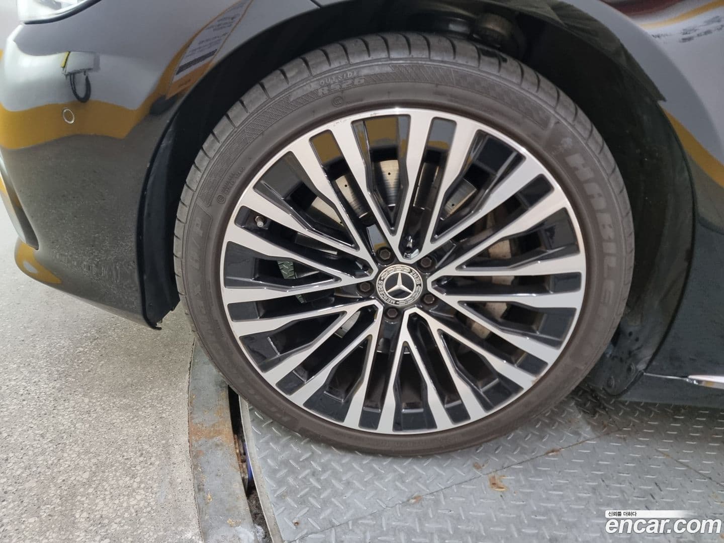 Main__Slider__Photo:S-Class Mercedes-Benz 2021.11-4