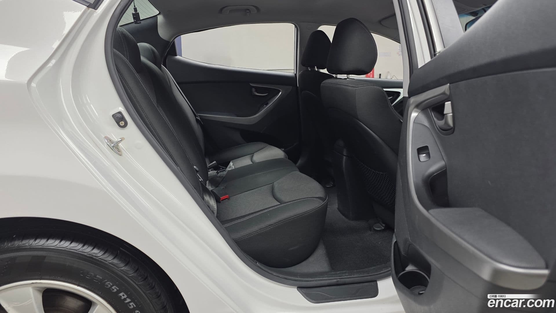 Main__Slider__Photo:AVANTE Hyundai 2012.6-11