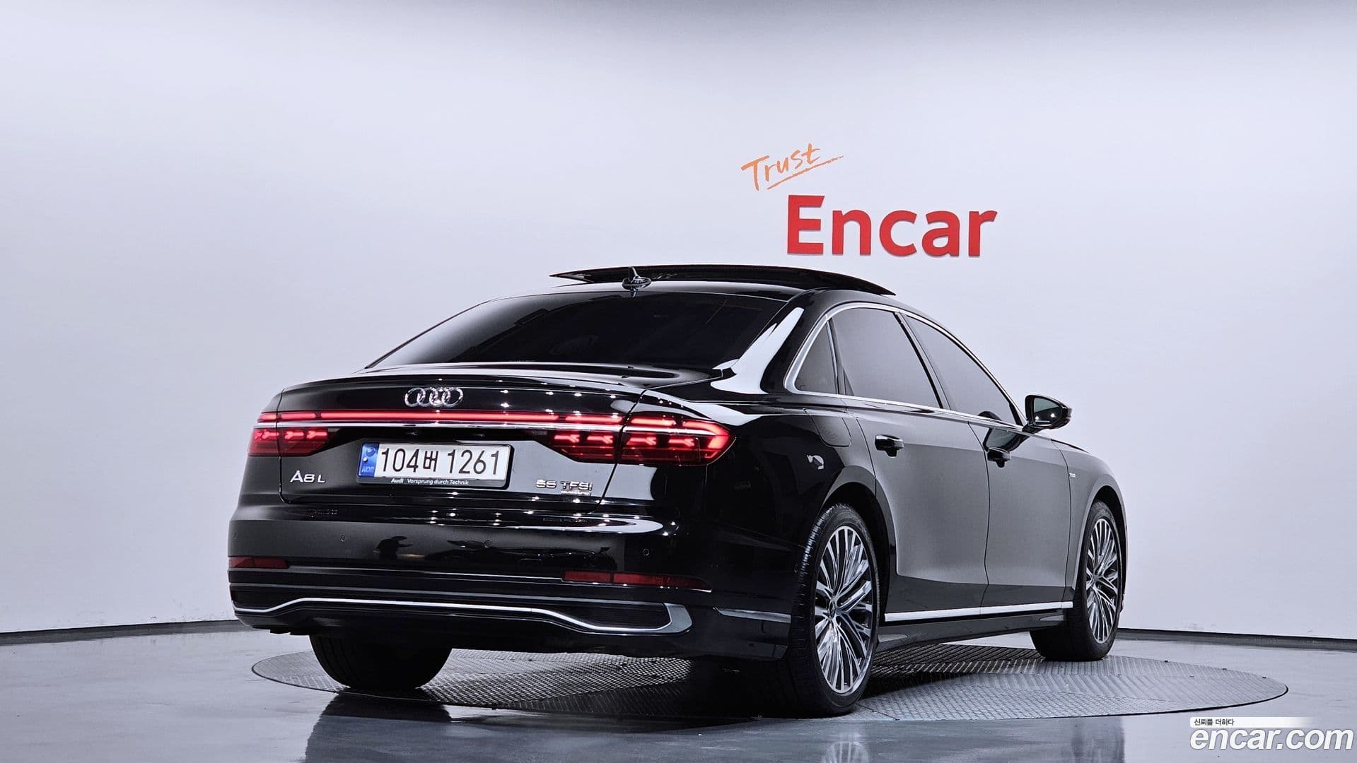 Main__Slider__Photo:A8 Audi 2023.10-1