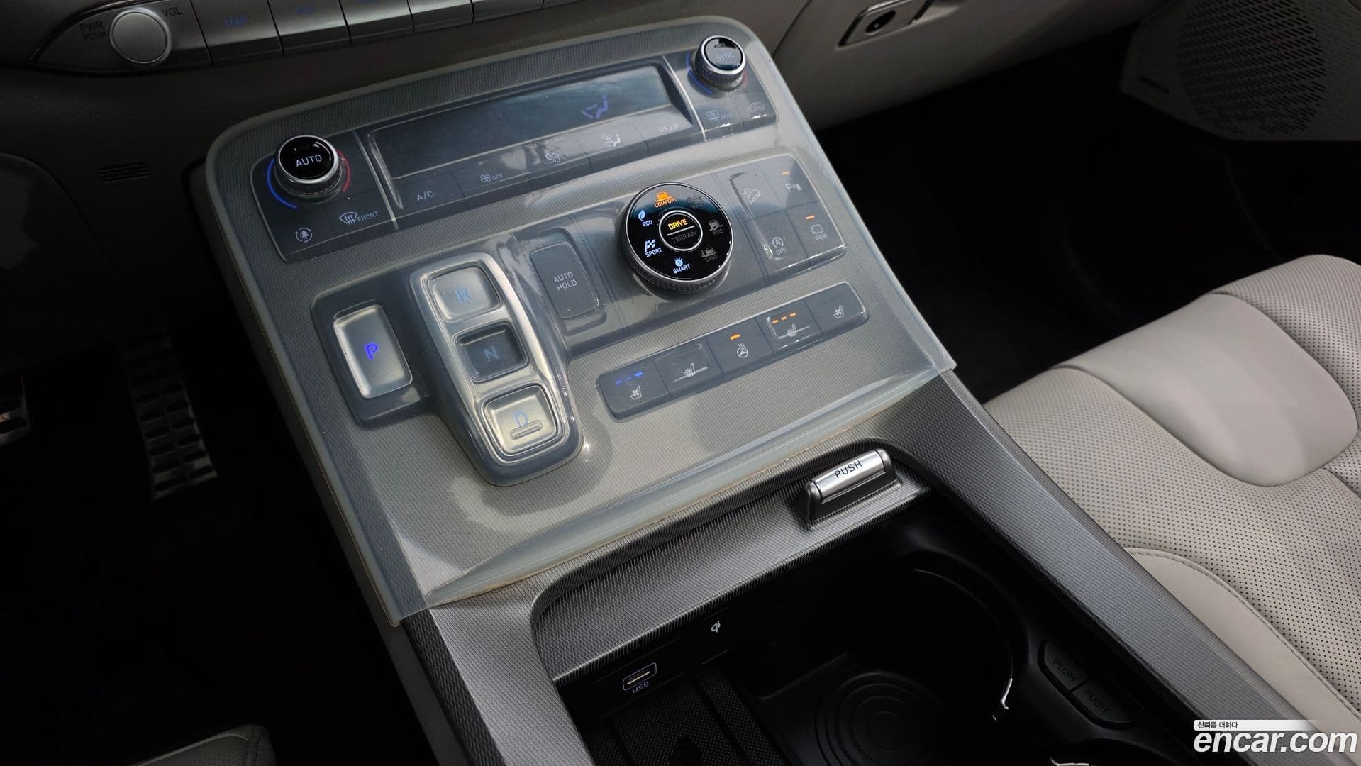 Main__Slider__Photo:Palisade Hyundai 2019.3-8