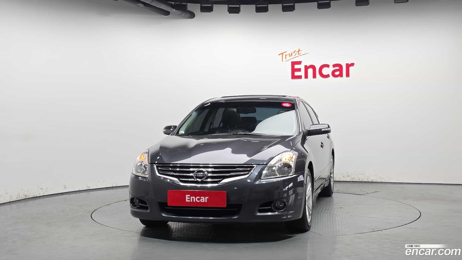 Altima Nissan 2010.6-OUTER-003