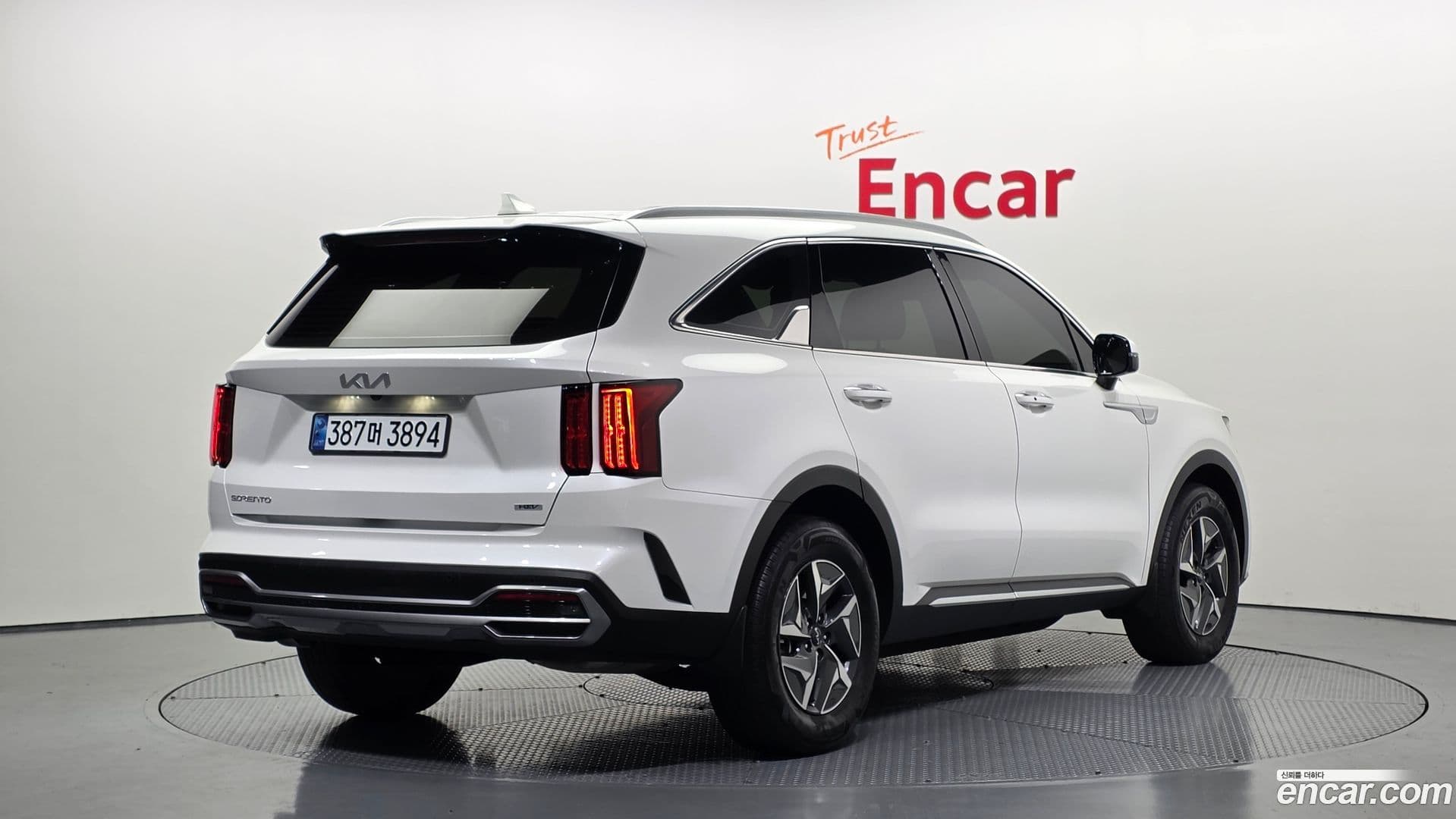 Main__Slider__Photo:Sorento Kia 2023.5-1