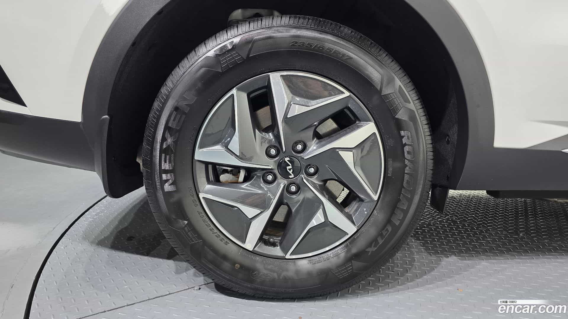 Sorento Kia 2023.5-OUTER-005