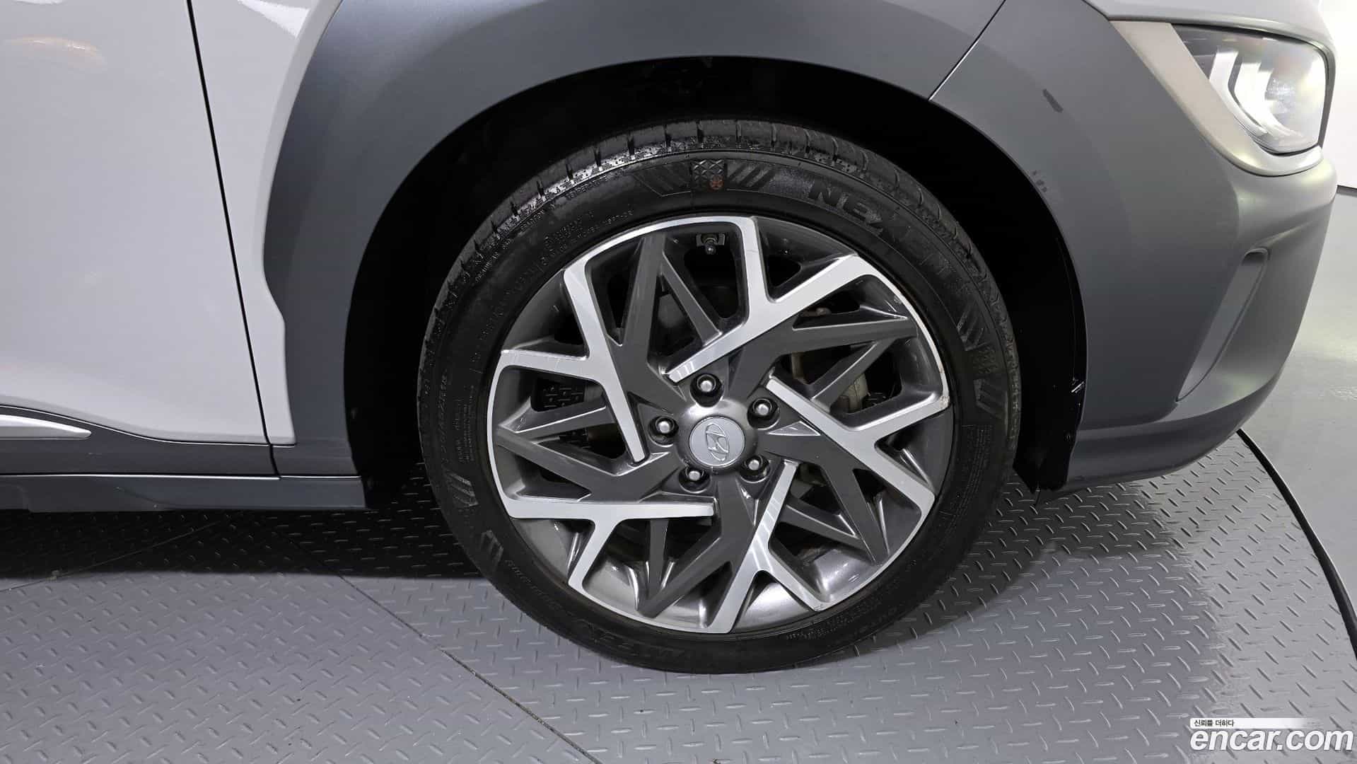 Kona Hyundai 2021.2-OUTER-005