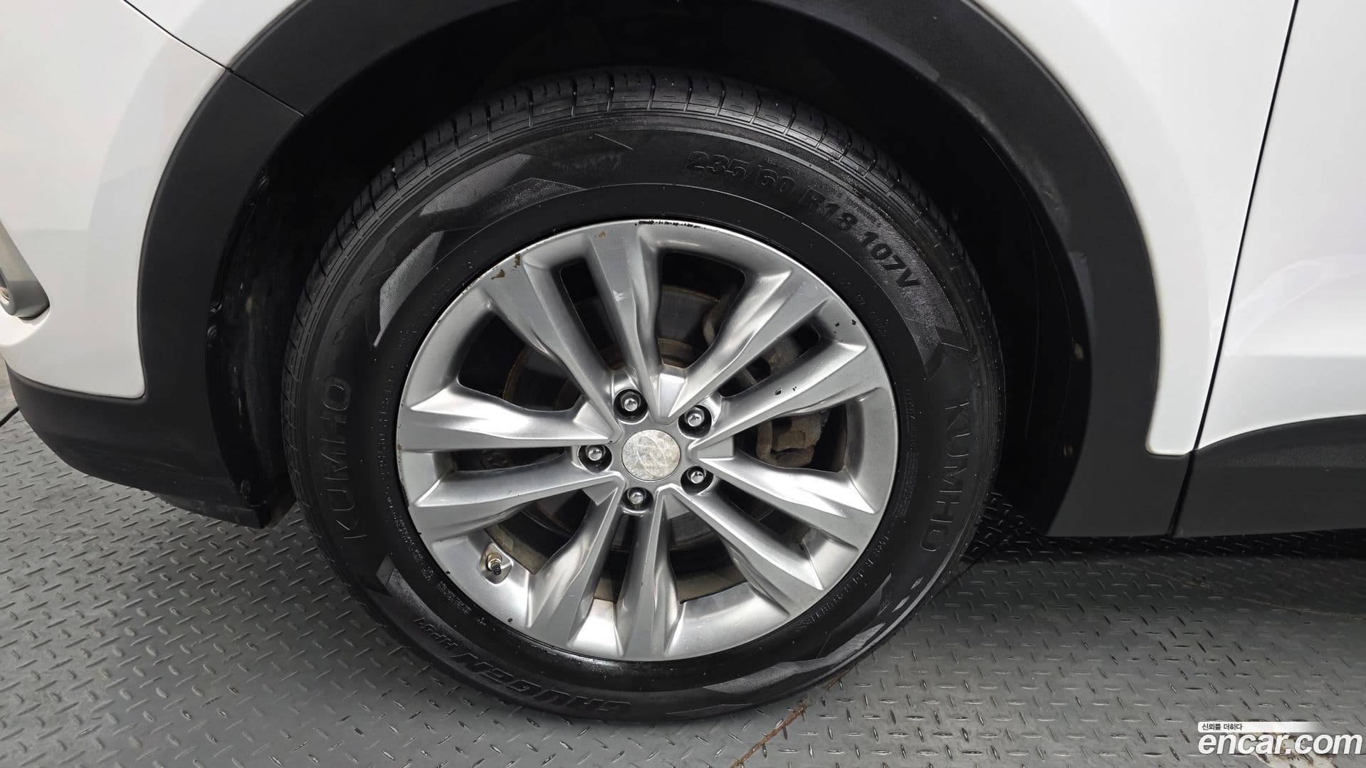 Main__Slider__Photo:Santafe Hyundai 2017.4-4