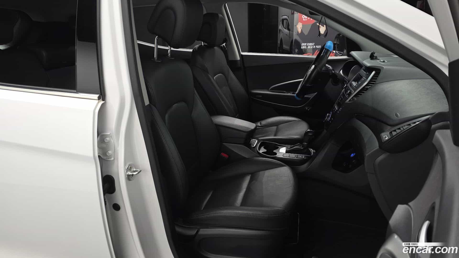 Santafe Hyundai 2017.4-INNER-010