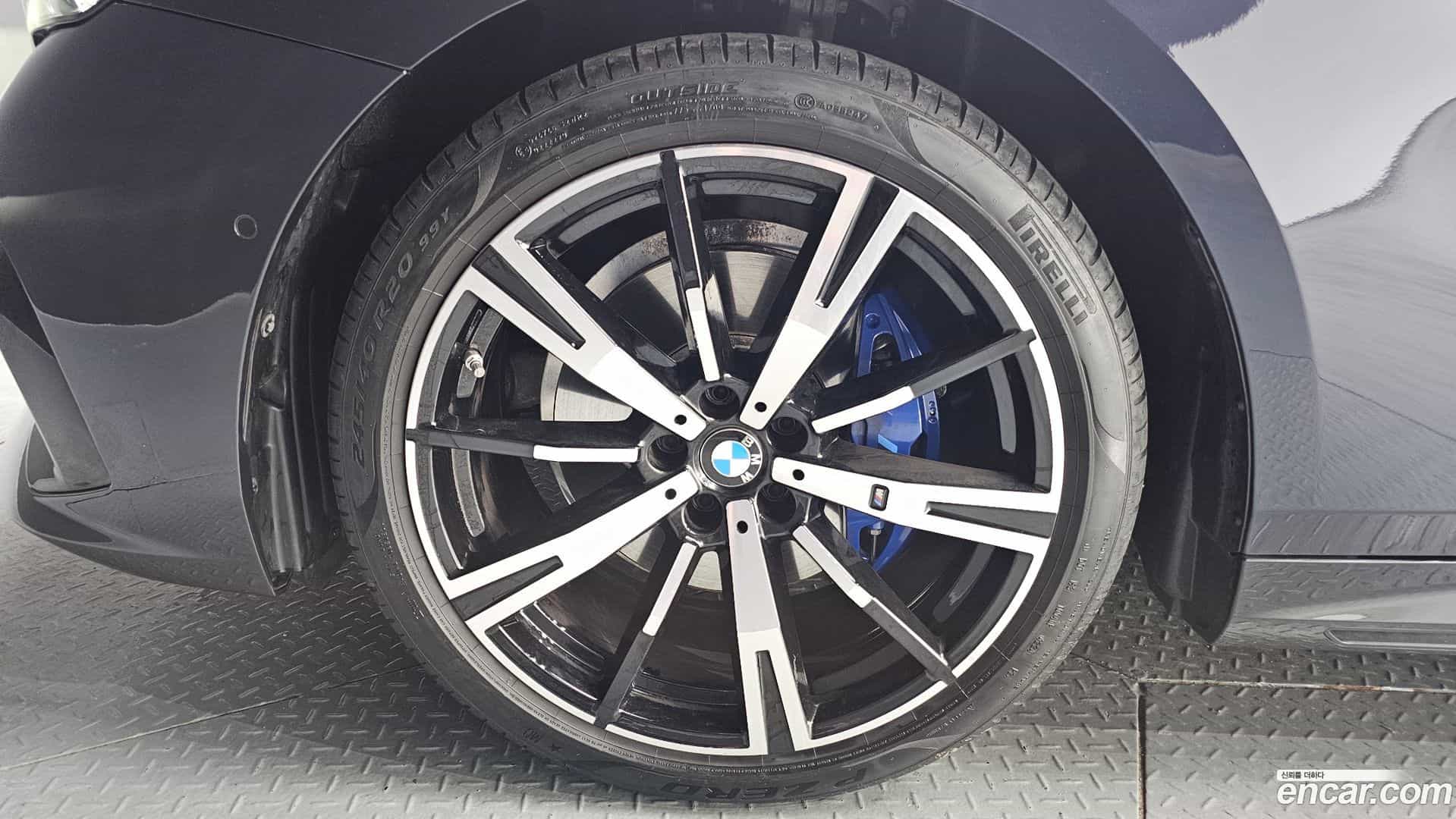 5-Series BMW 2025.2-OUTER-005