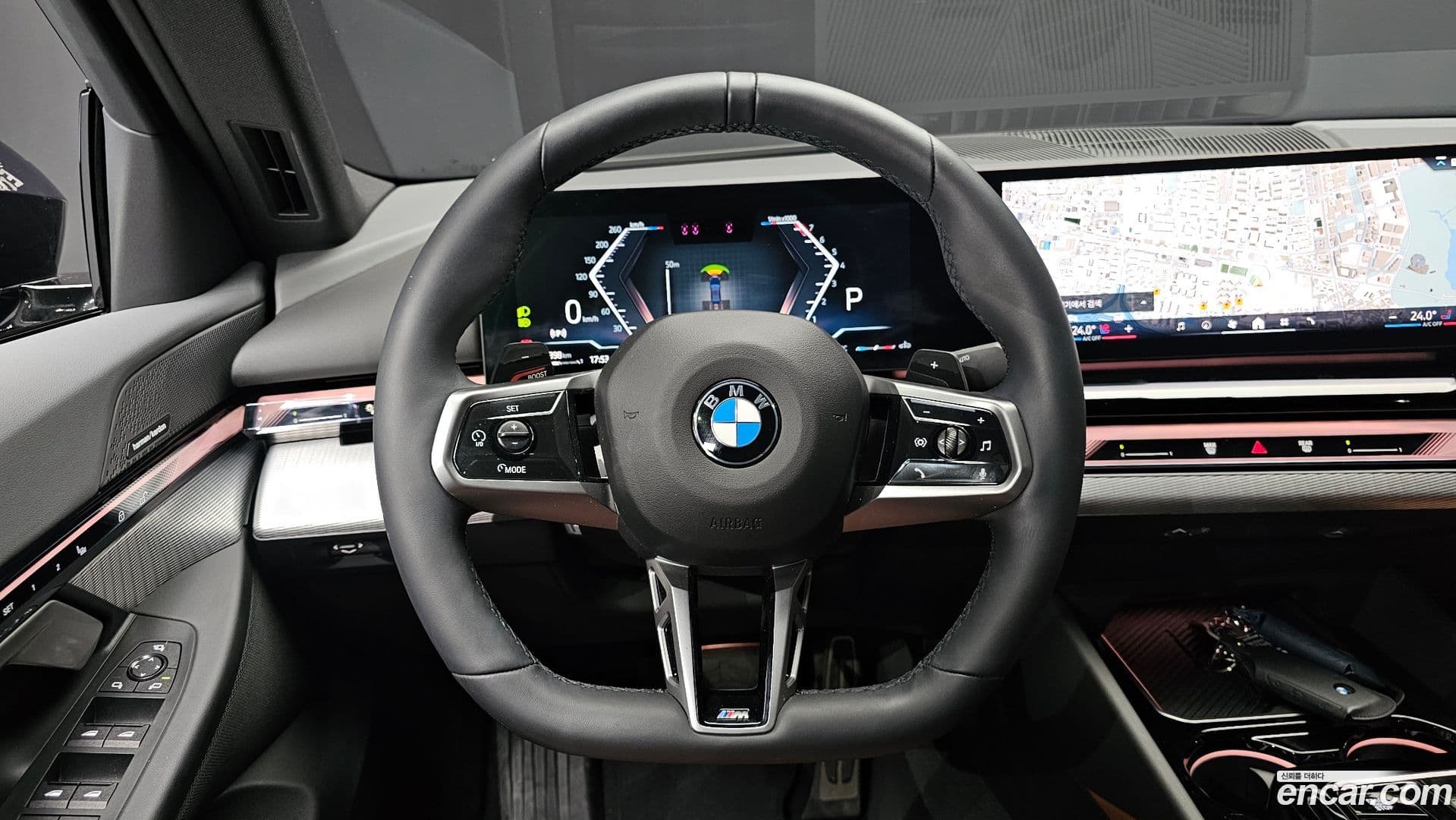 Main__Slider__Photo:5-Series BMW 2025.2-12