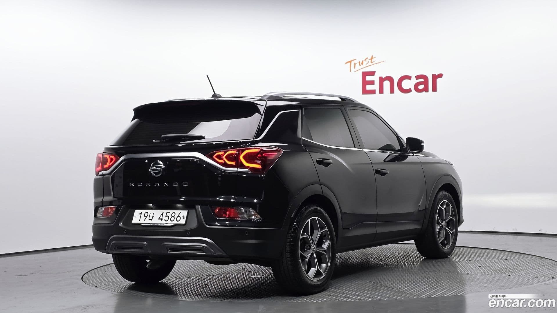 Main__Slider__Photo:KORANDO KG_Mobility_Ssangyong 2019.3-1
