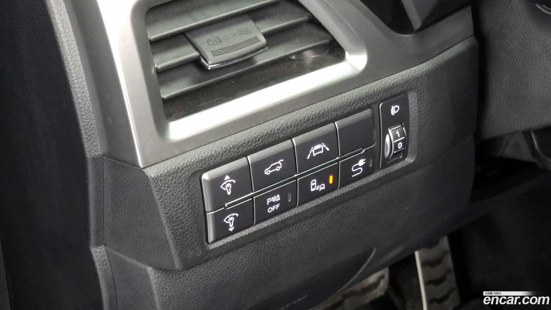 KORANDO KG_Mobility_Ssangyong 2019.3-OPTION-018