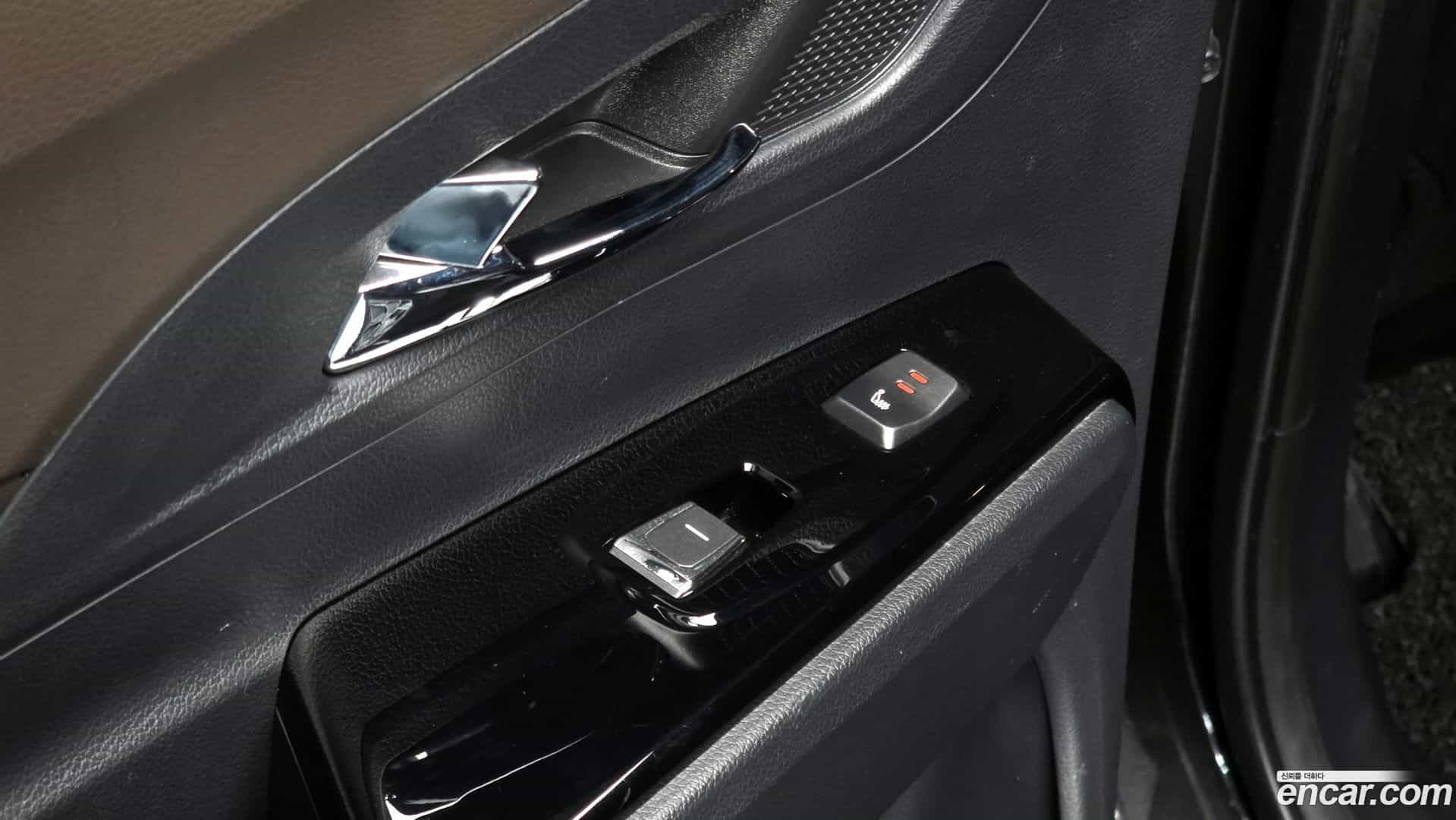 KORANDO KG_Mobility_Ssangyong 2019.3-OPTION-023