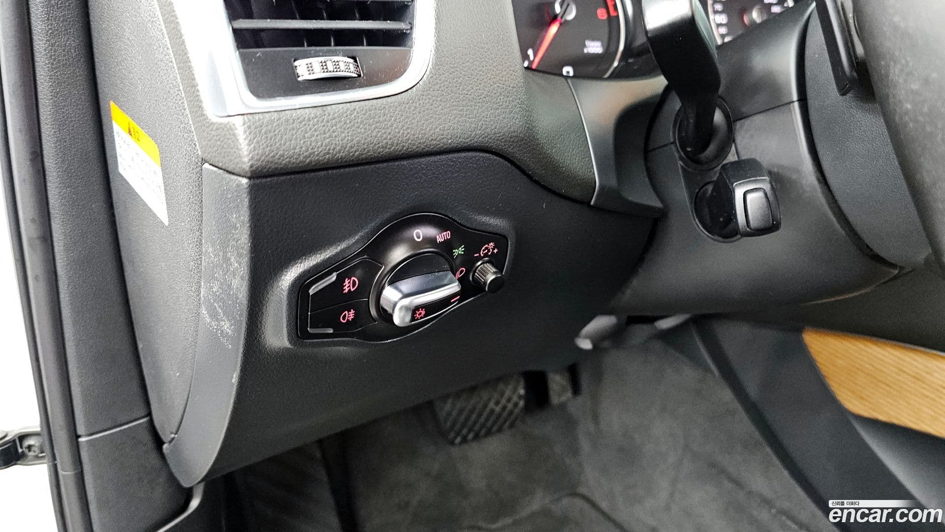 Main__Slider__Photo:Q5 Audi 2015.0-15