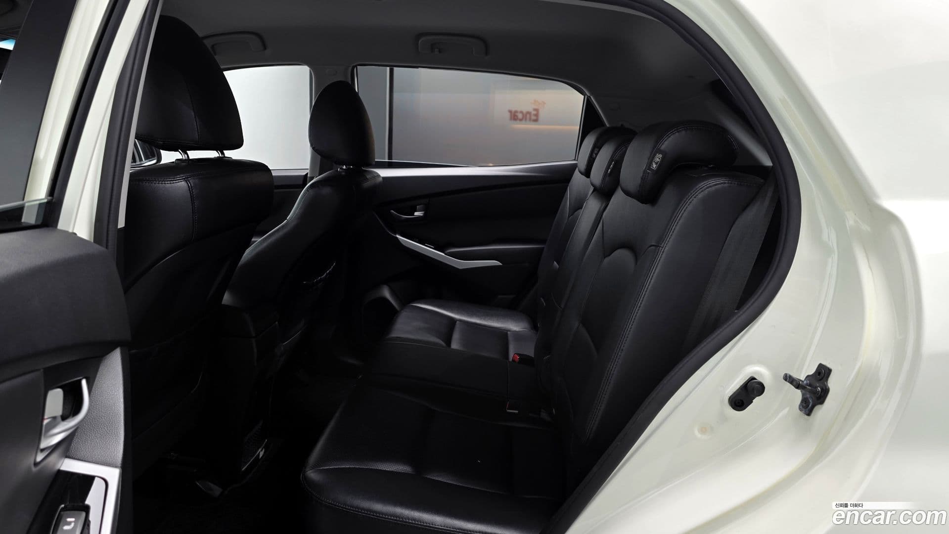 Main__Slider__Photo:KORANDO KG_Mobility_Ssangyong 2014.11-11