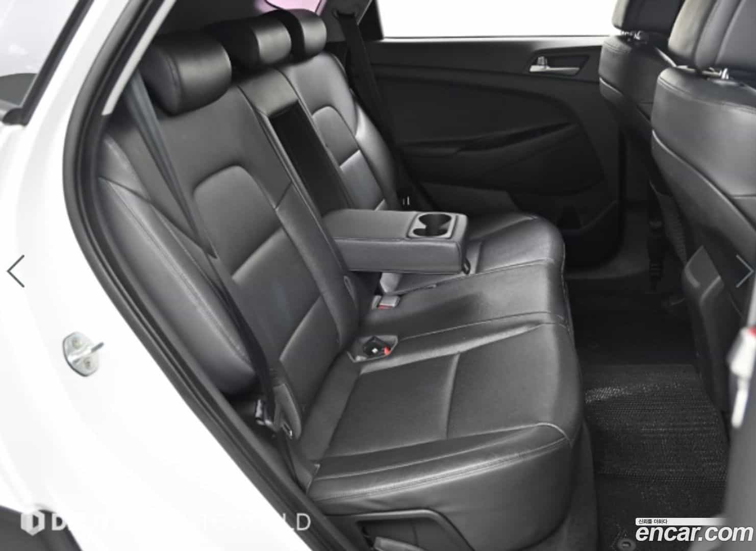 Tucson Hyundai 2016.8-OPTION-016