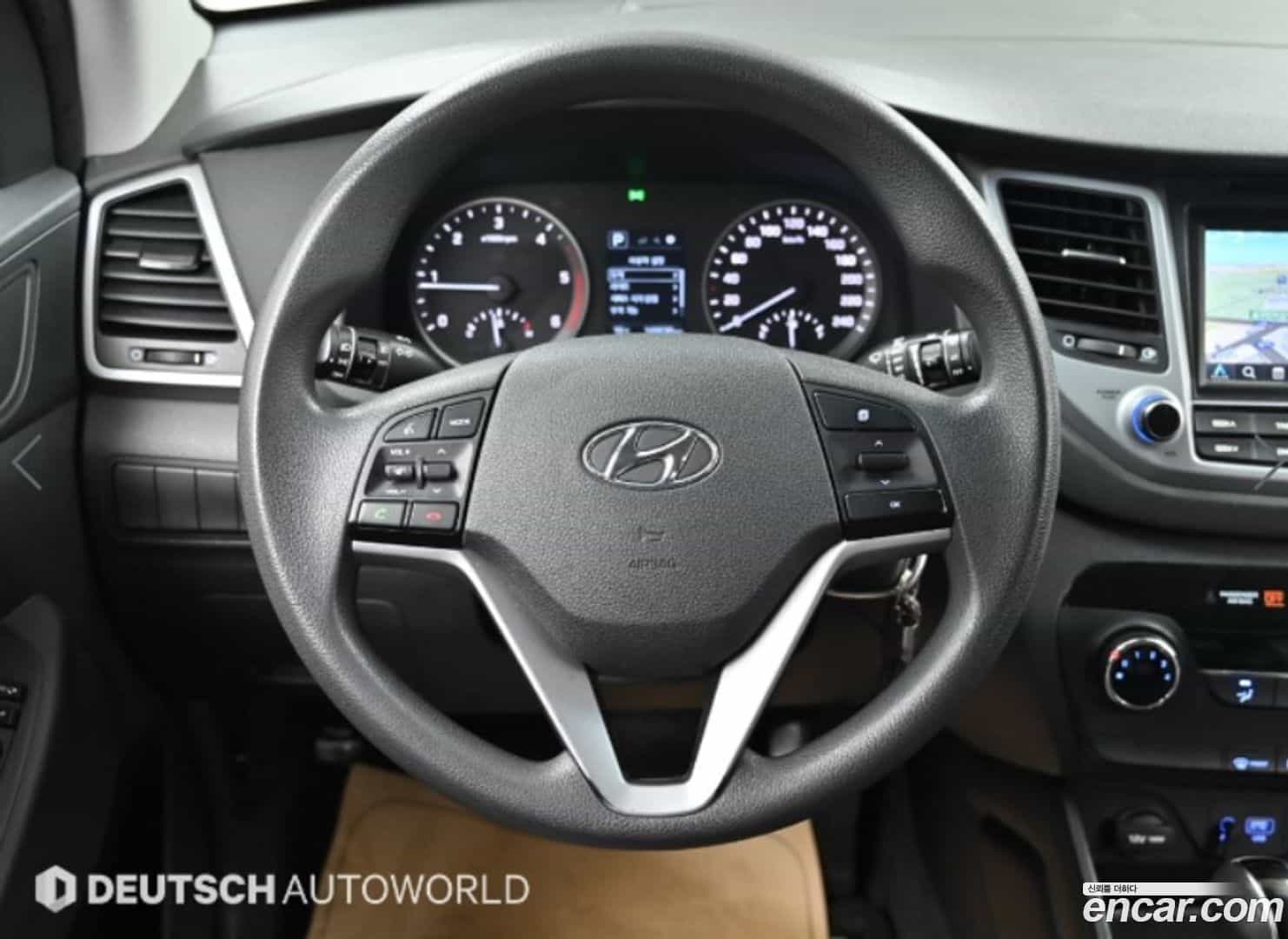 Tucson Hyundai 2016.8-OPTION-017