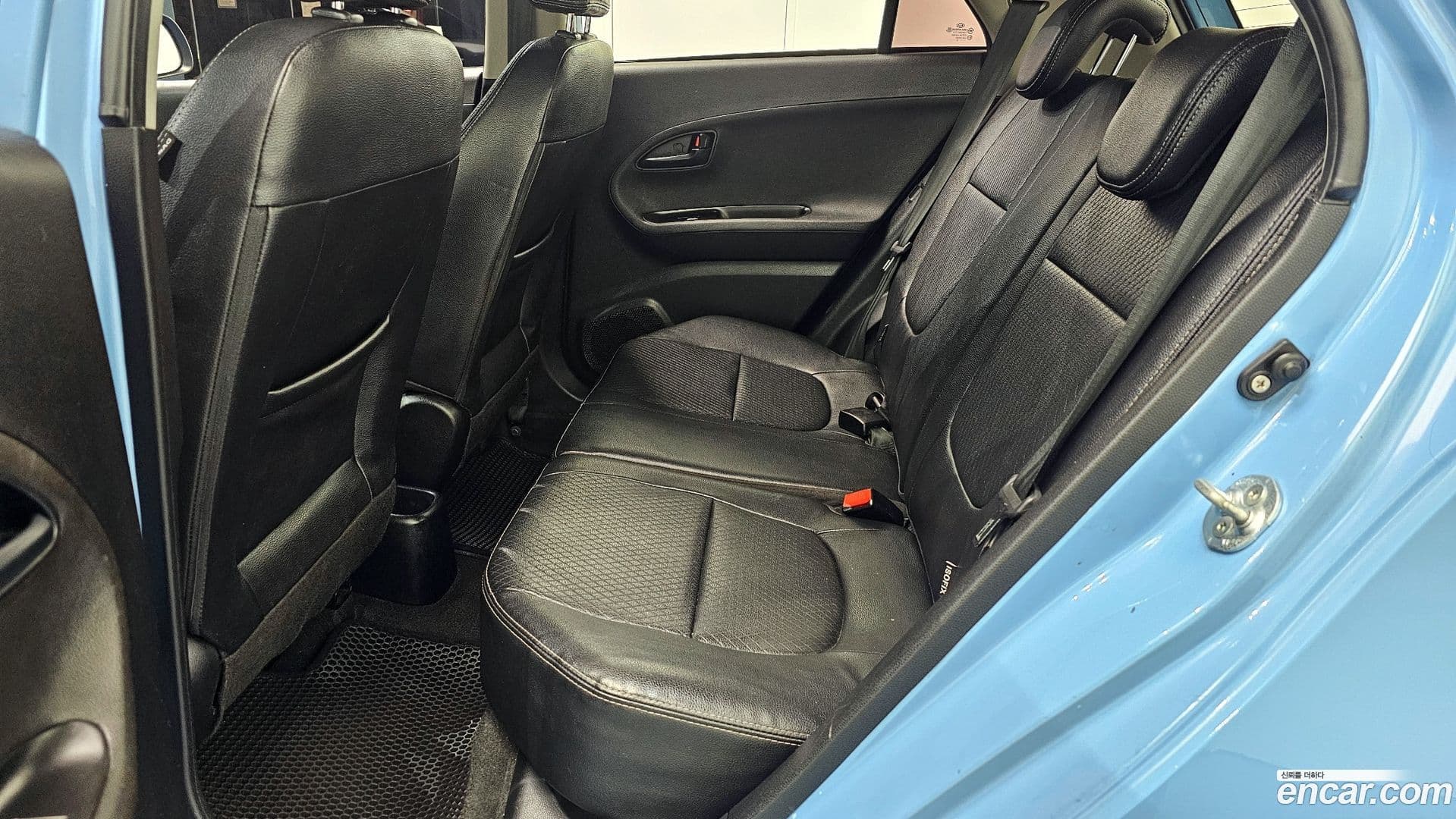 Main__Slider__Photo:morning Kia 2012.2-12