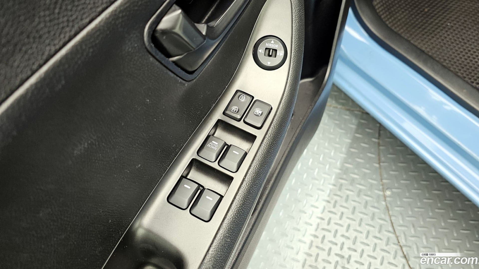 Main__Slider__Photo:morning Kia 2012.2-17