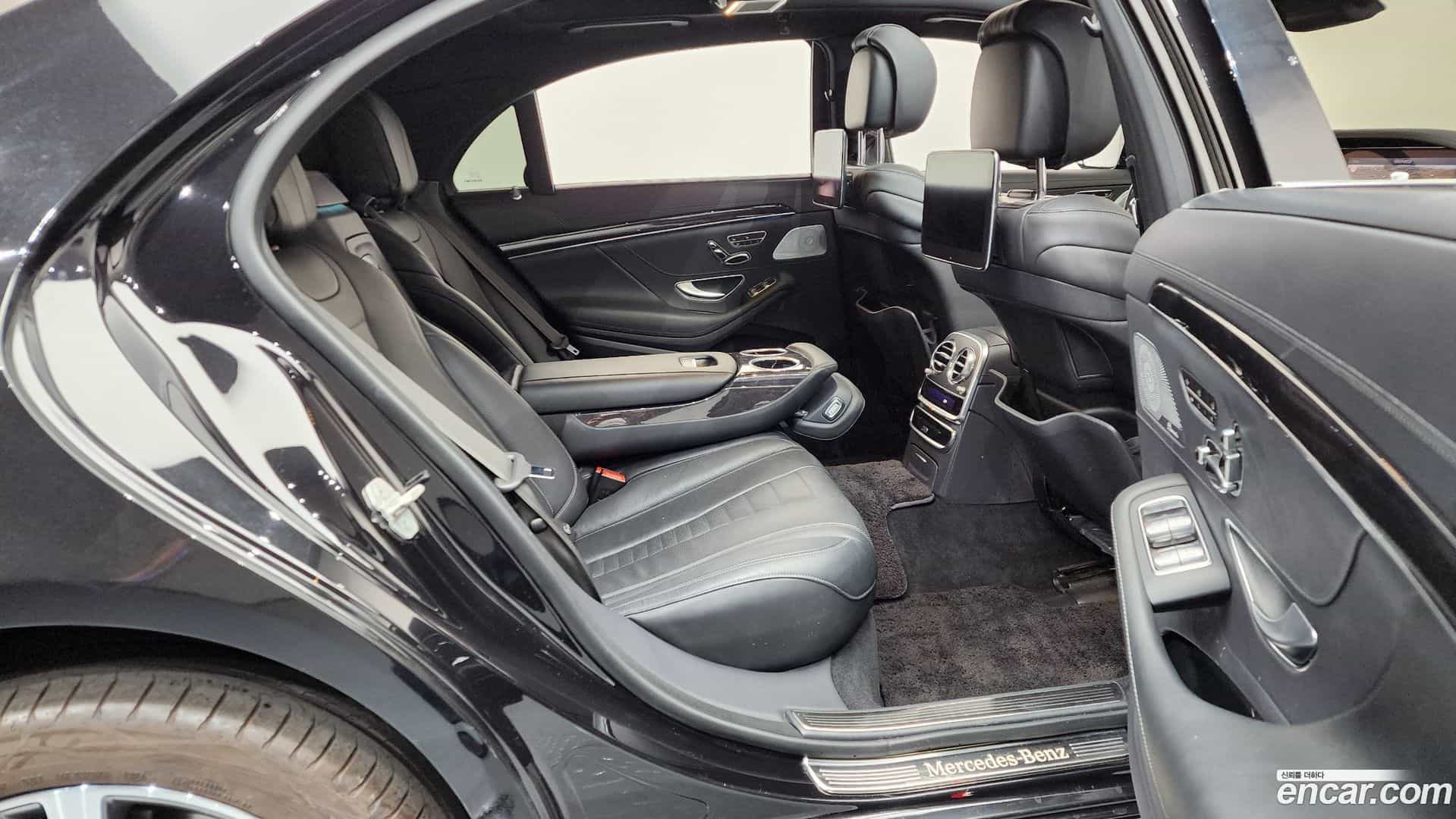S-Class Mercedes-Benz 2018.0-OPTION-016