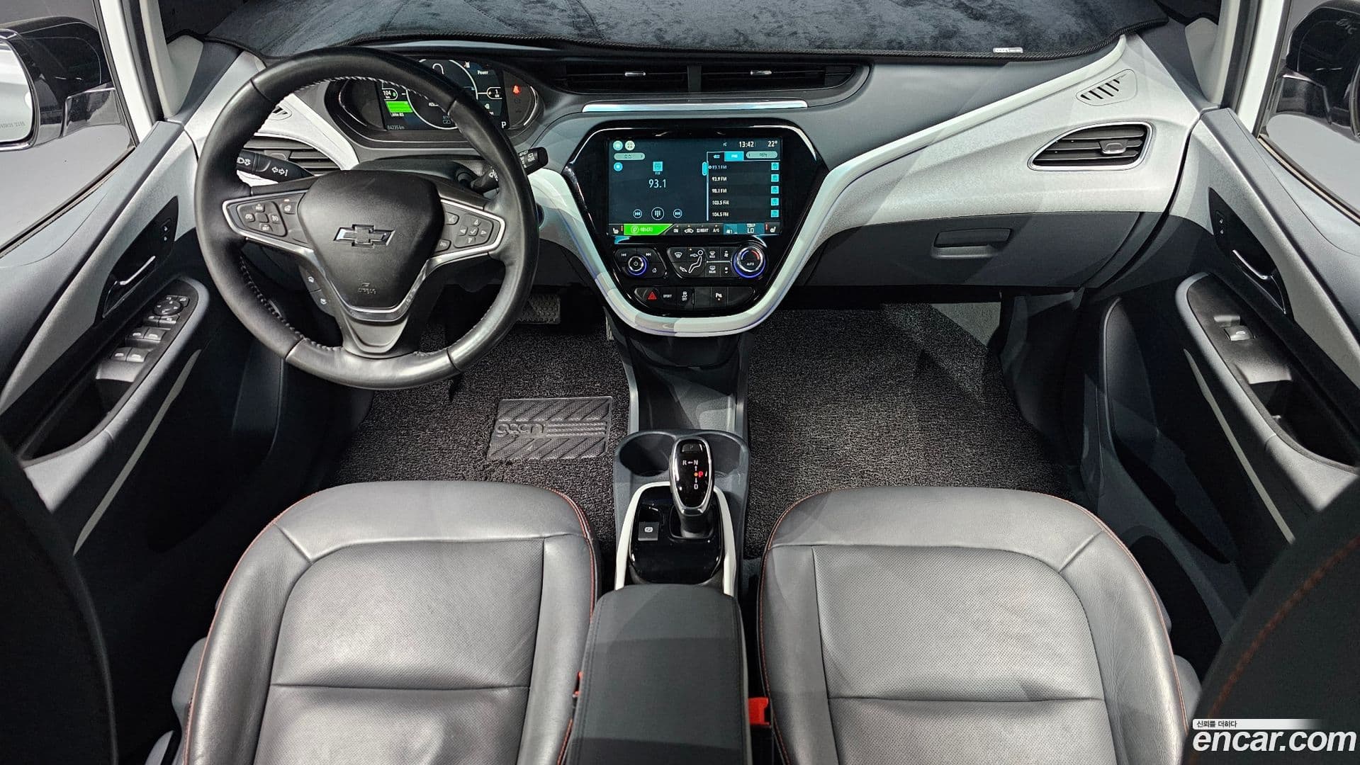 Main__Slider__Photo:Bolt EV ChevroletGMDaewoo 2019.11-6