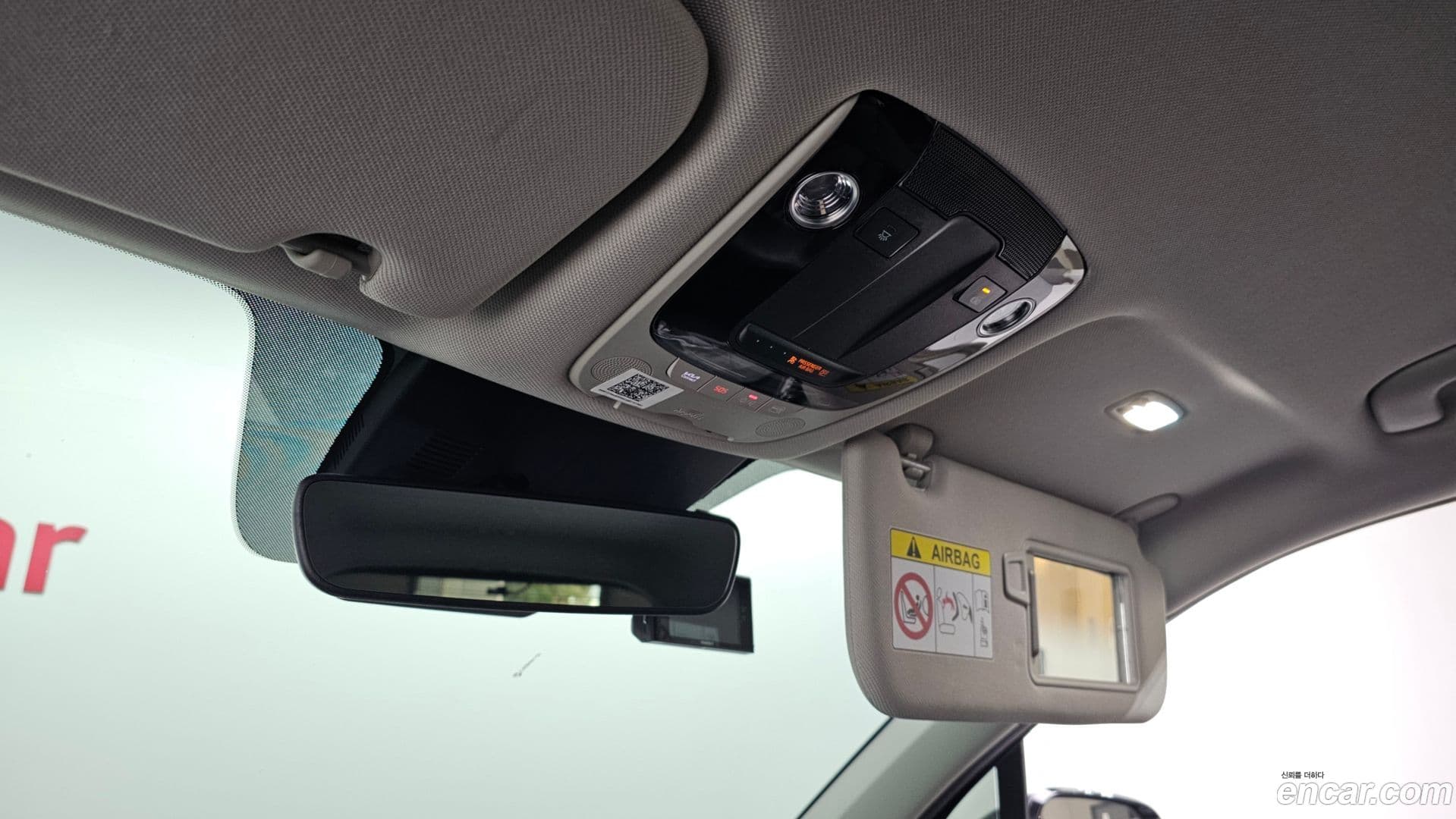 Main__Slider__Photo:Sorento Kia 2021.9-17