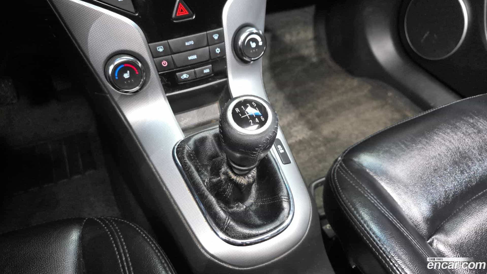 Cruze ChevroletGMDaewoo 2011.9-INNER-009