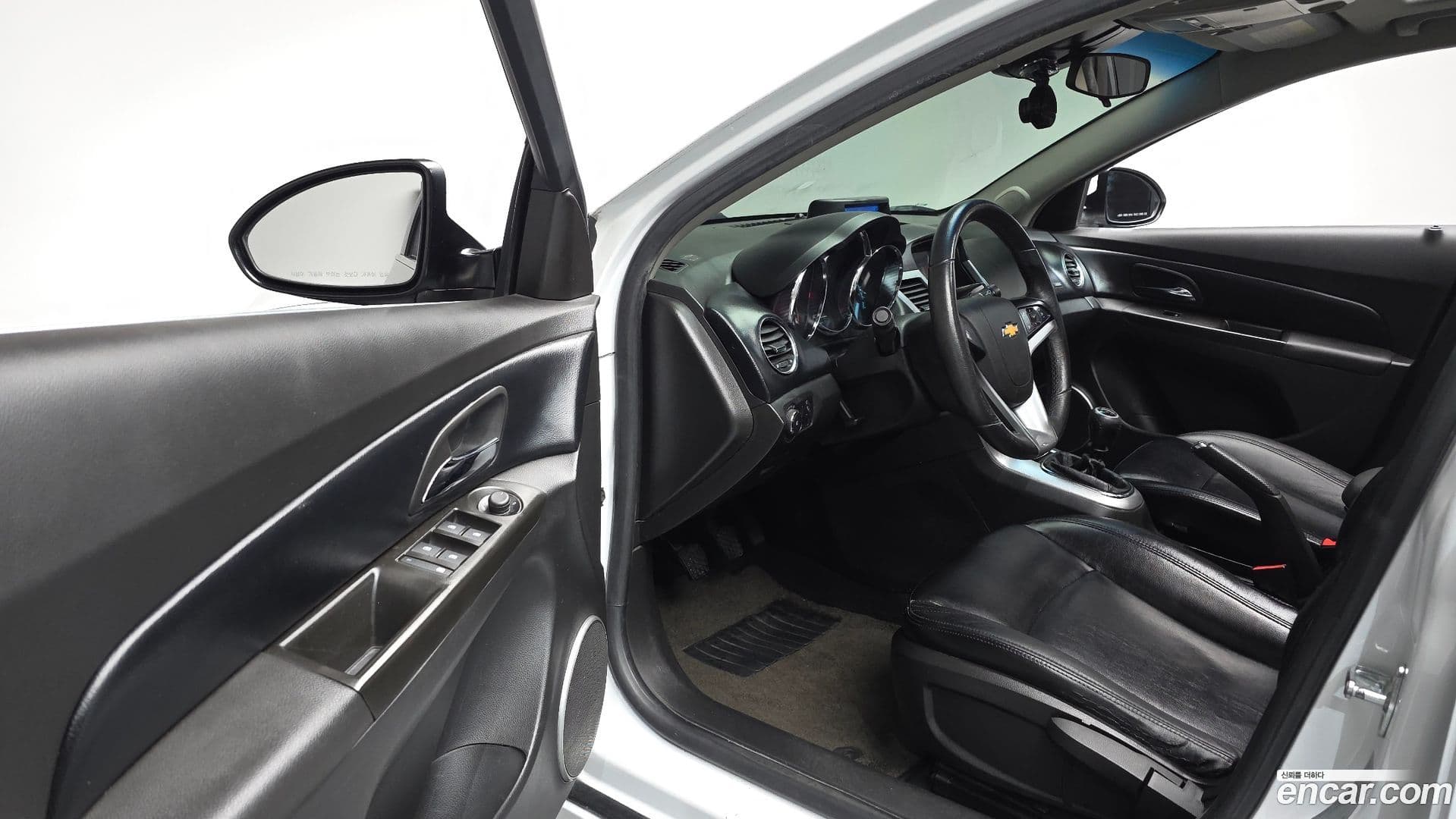 Main__Slider__Photo:Cruze ChevroletGMDaewoo 2011.9-10