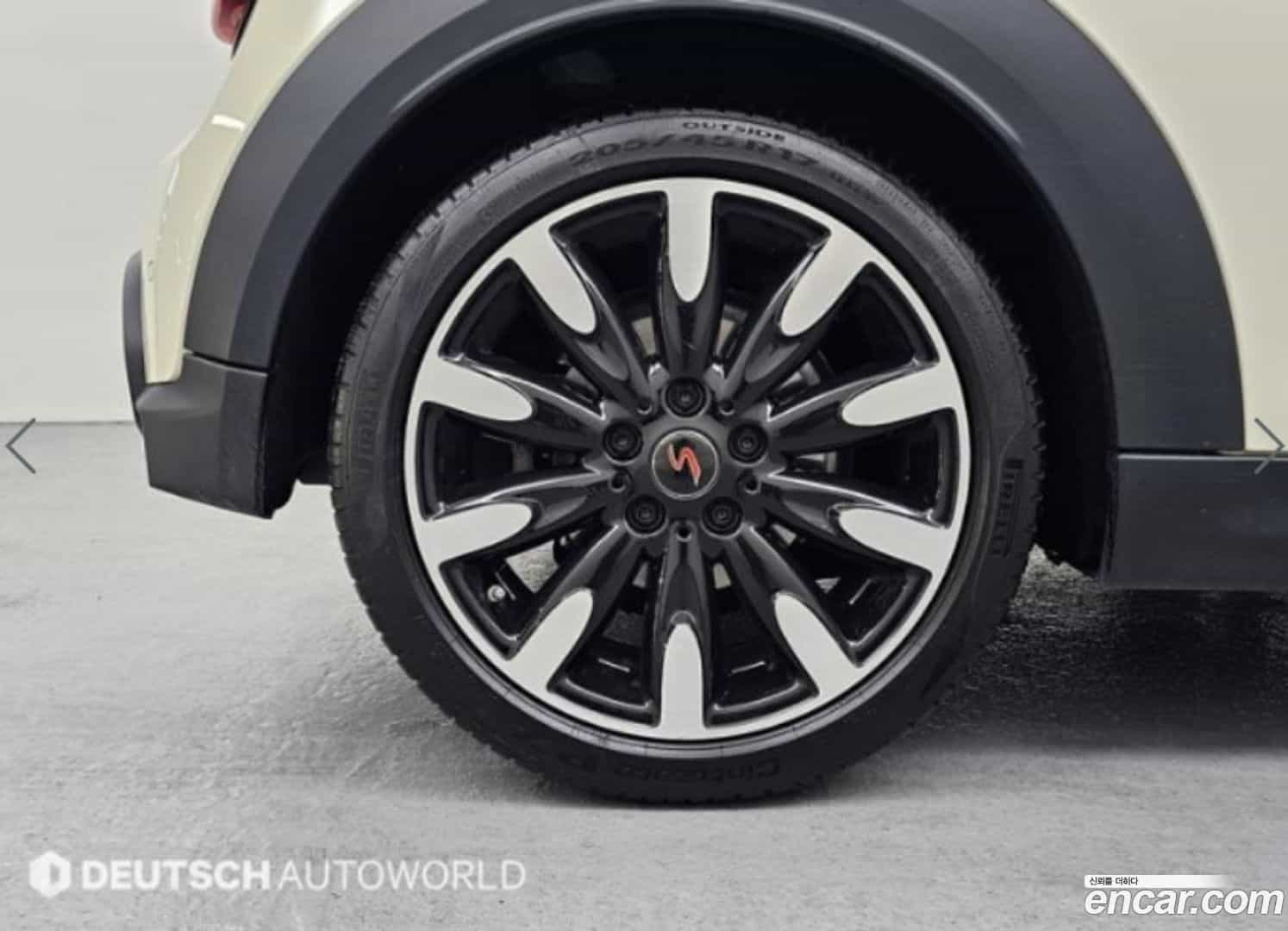 Cooper Mini 2022.11-OUTER-004