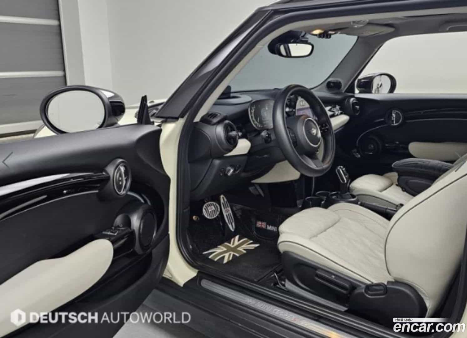 Cooper Mini 2022.11-INNER-010