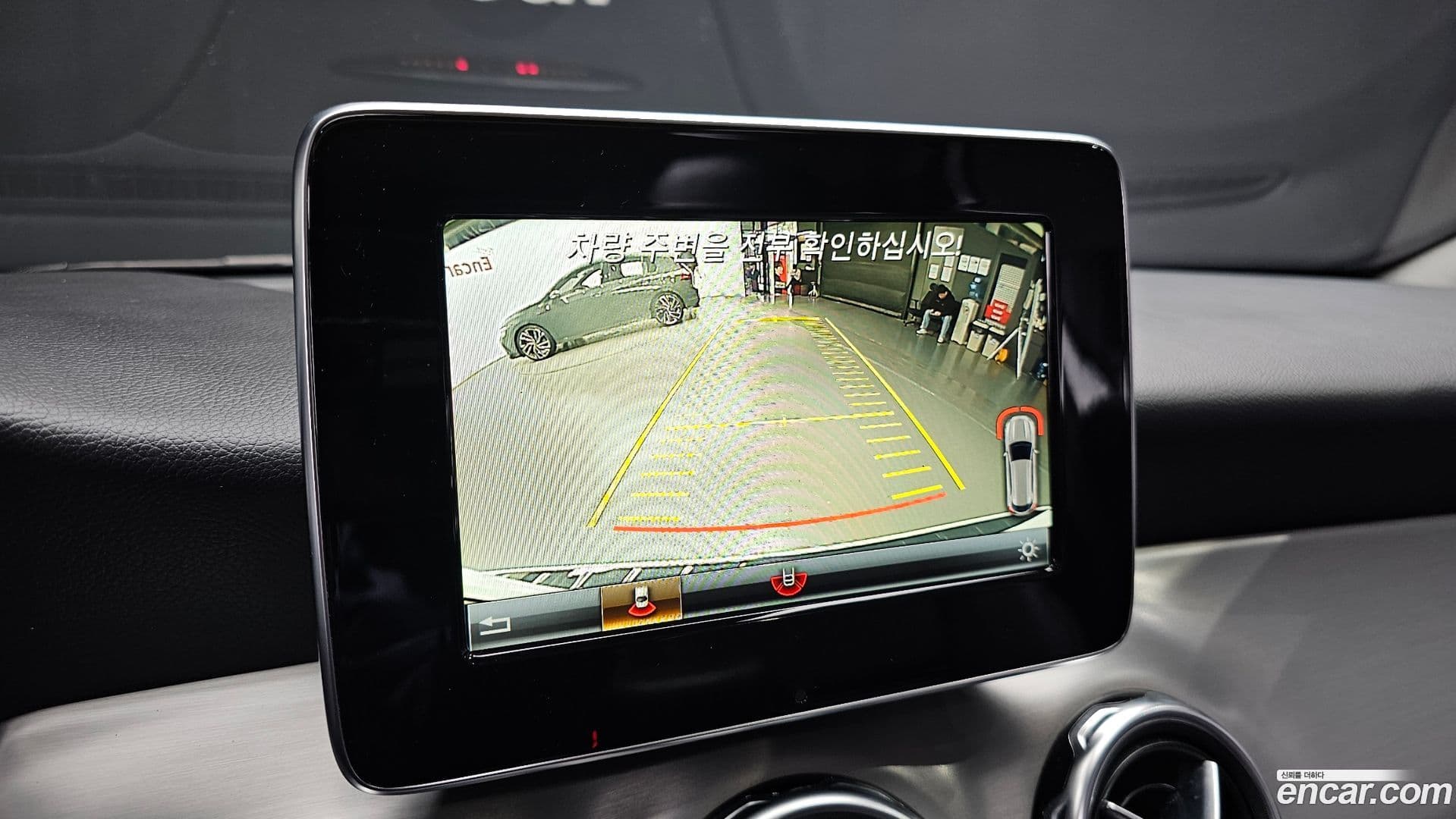 Main__Slider__Photo:GLA-Class Mercedes-Benz 2018.3-14