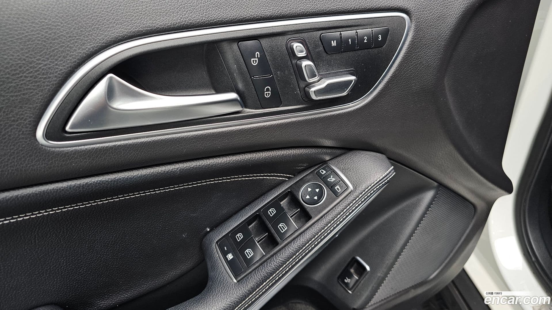 Main__Slider__Photo:GLA-Class Mercedes-Benz 2018.3-16