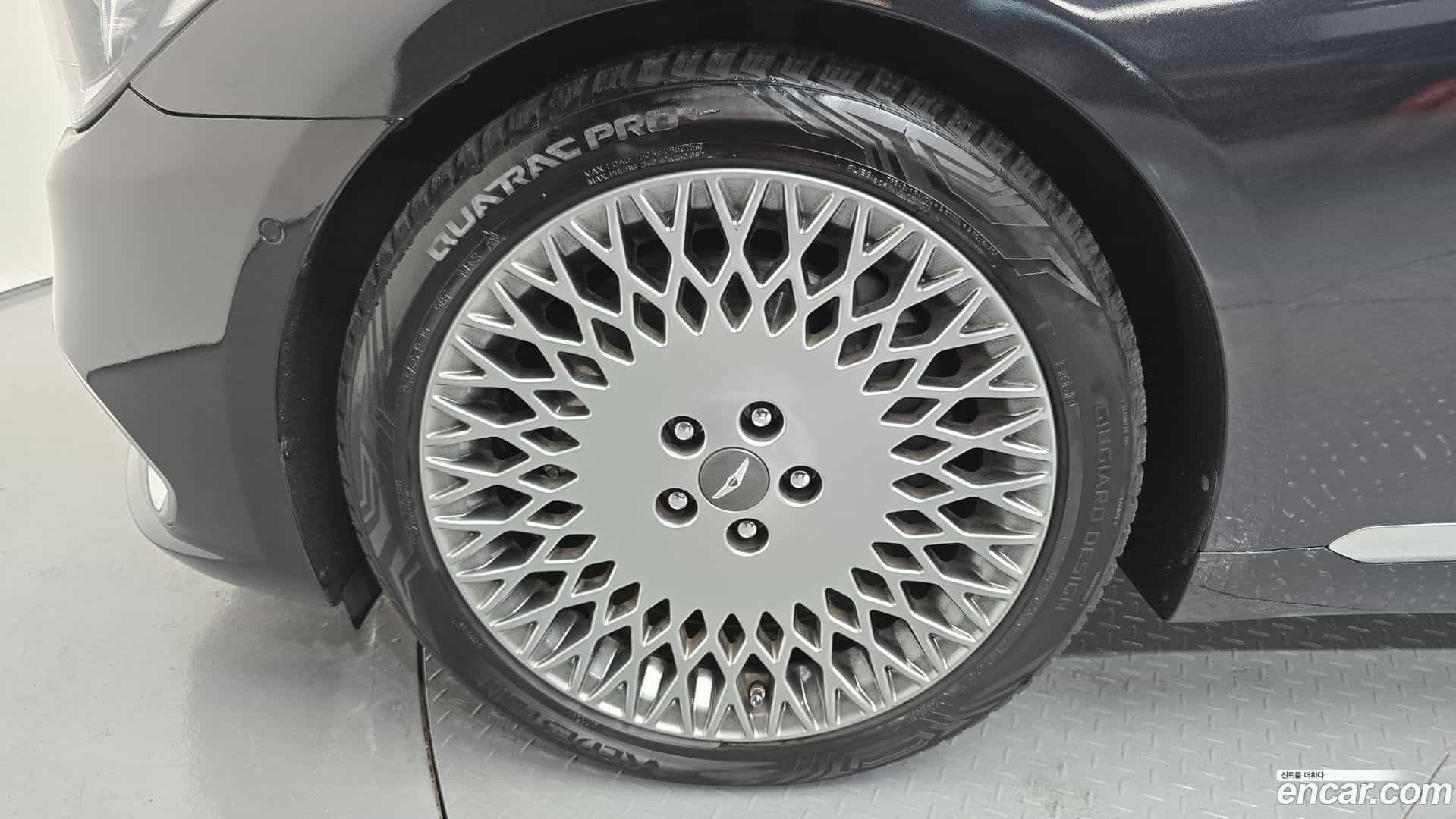 G80 Genesis 2017.7-OUTER-005