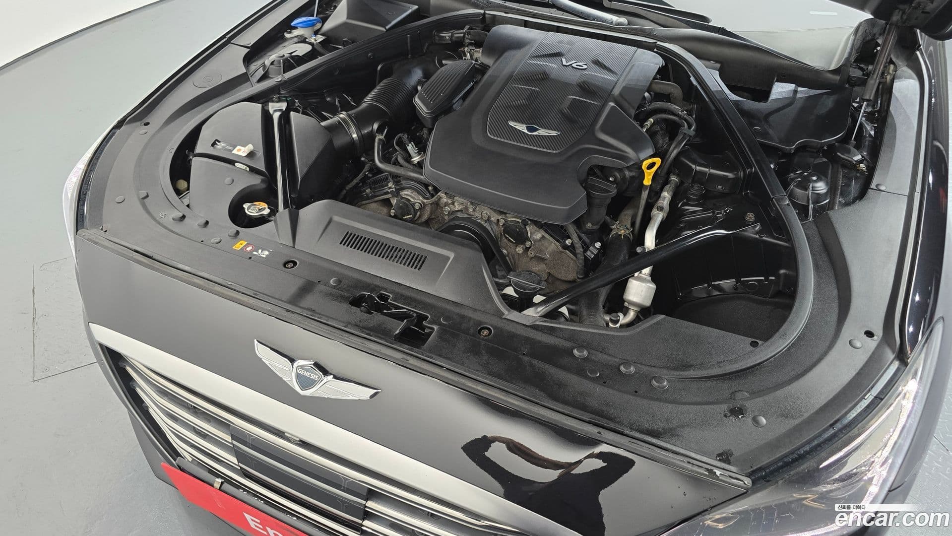 Main__Slider__Photo:G80 Genesis 2017.7-5