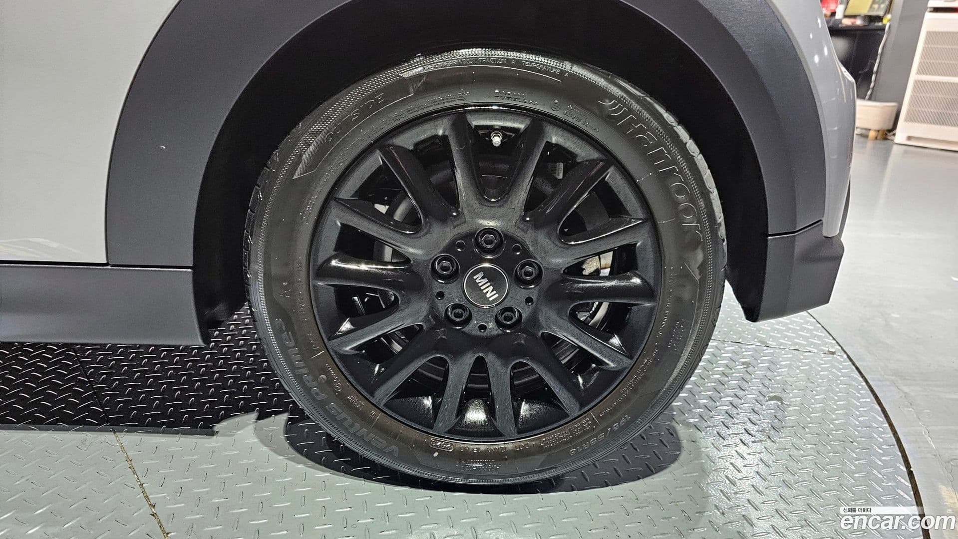 Main__Slider__Photo:Cooper Mini 2023.10-4