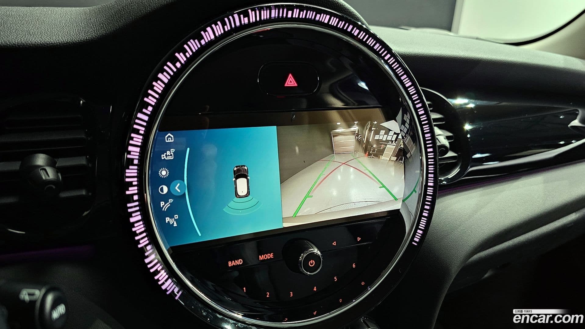 Main__Slider__Photo:Cooper Mini 2023.10-15