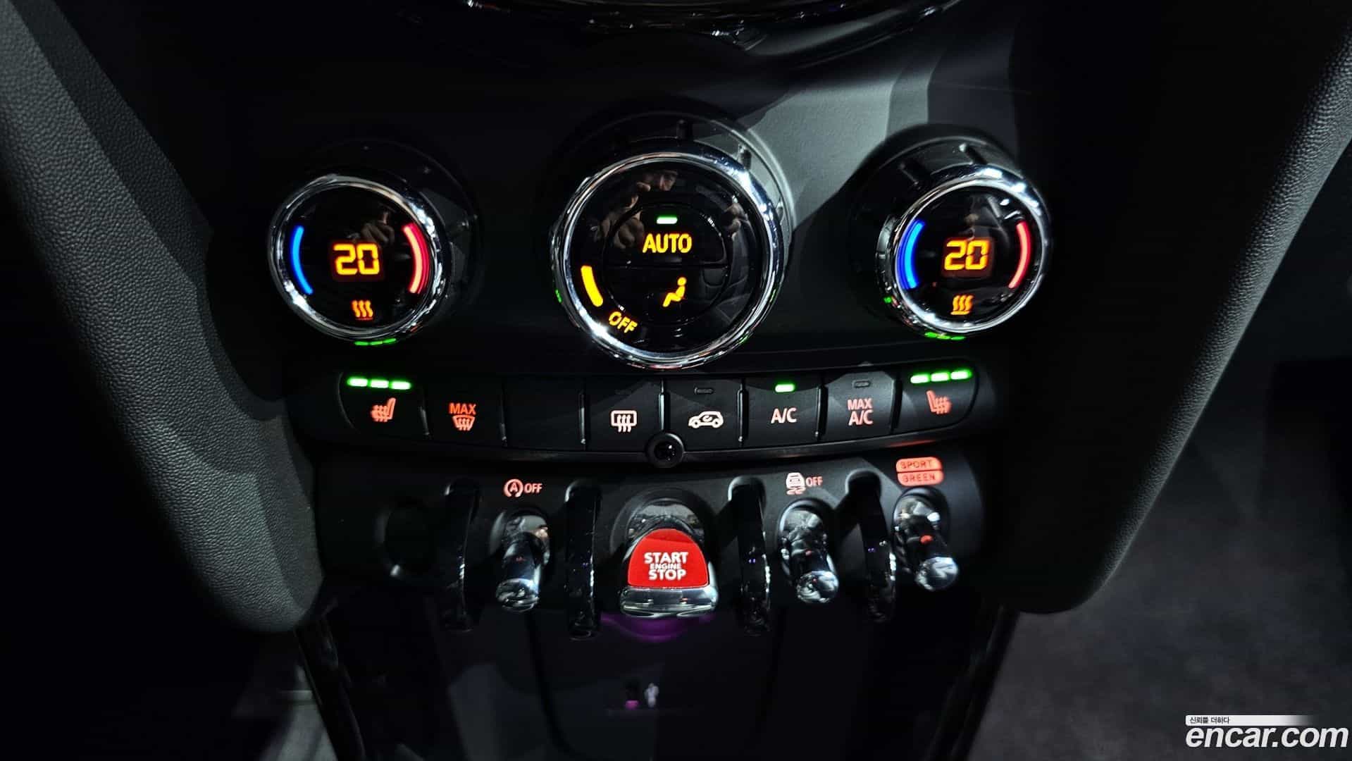 Cooper Mini 2023.10-OPTION-022