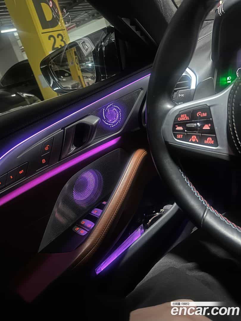 8-Series BMW 2022.10-OPTION-018