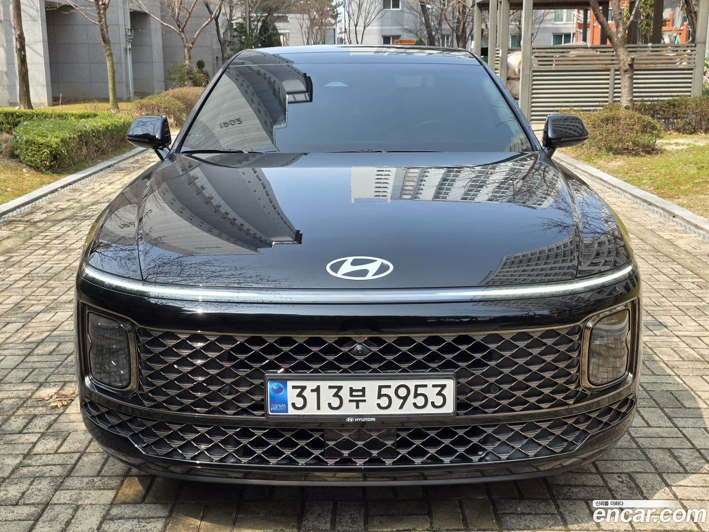 Main__Slider__Photo:Grandeur Hyundai 2023.8-7