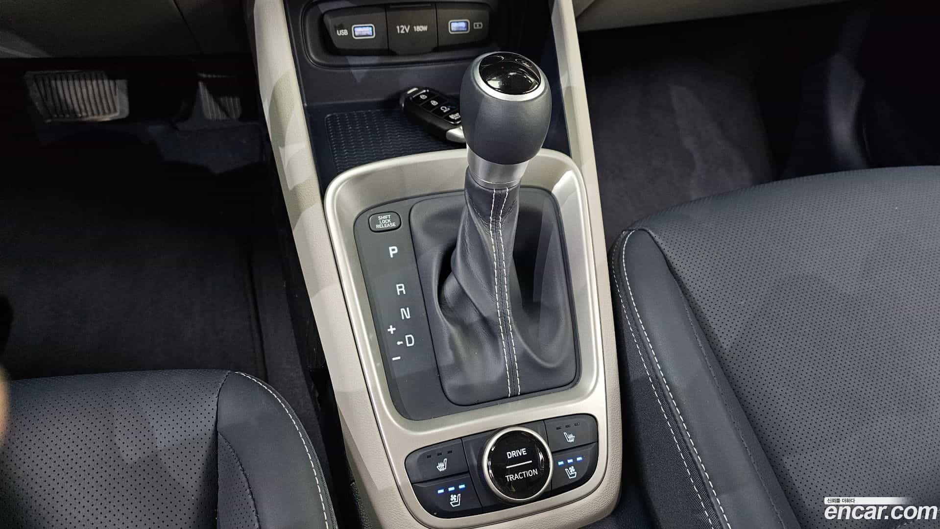 Venue Hyundai 2021.7-INNER-009