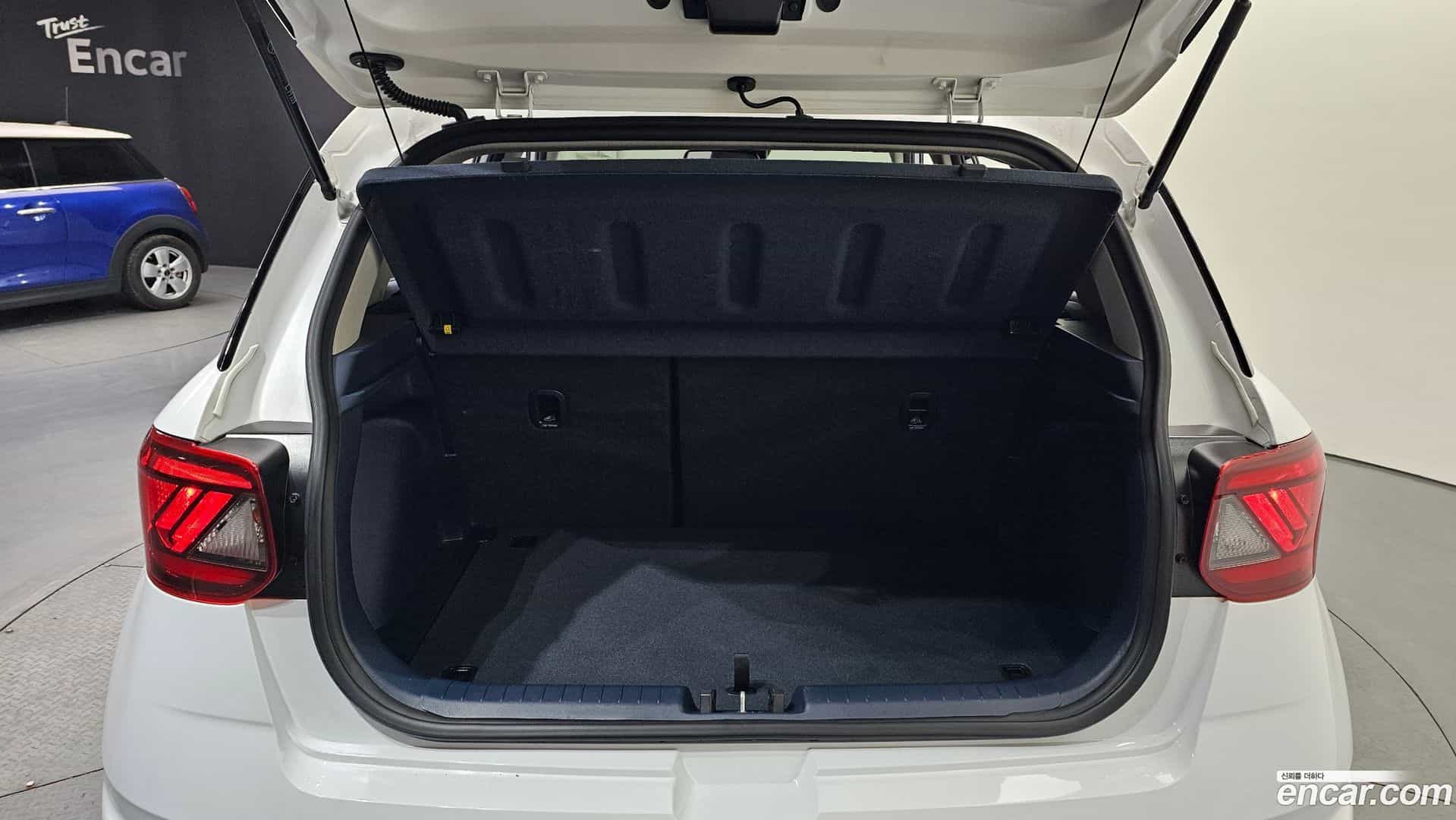 Venue Hyundai 2021.7-OPTION-024