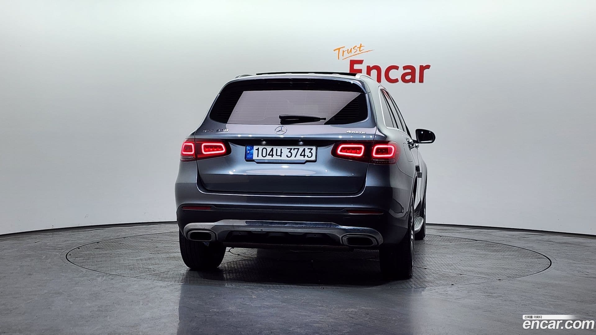 Main__Slider__Photo:GLC-Class Mercedes-Benz 2020.5-3